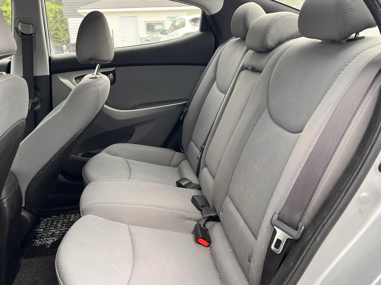 2013 Hyundai Elantra GL Photo
