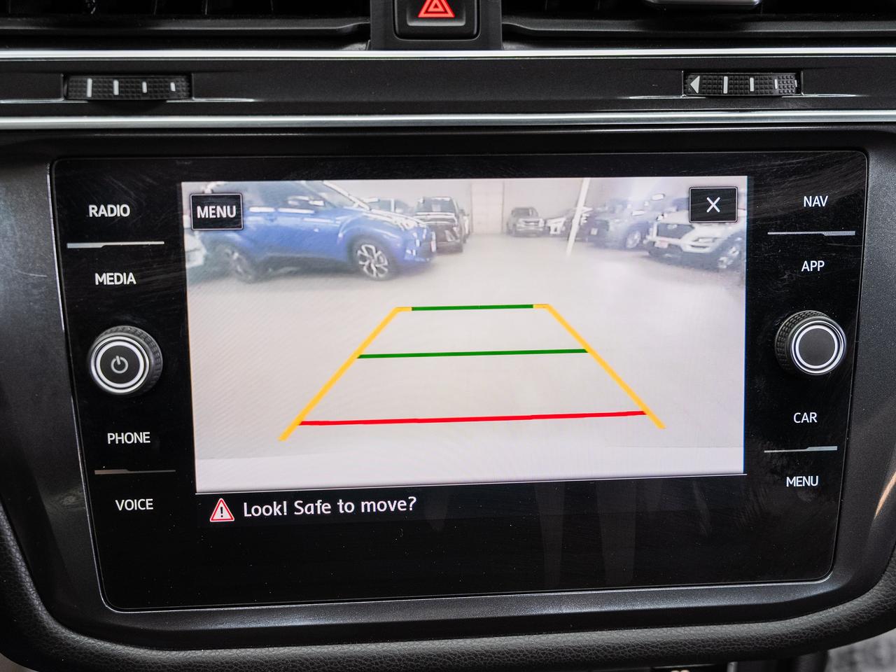 2020 Volkswagen Tiguan HIGHLINE AWD | Nav | Leather | Pano roof | CarPlay