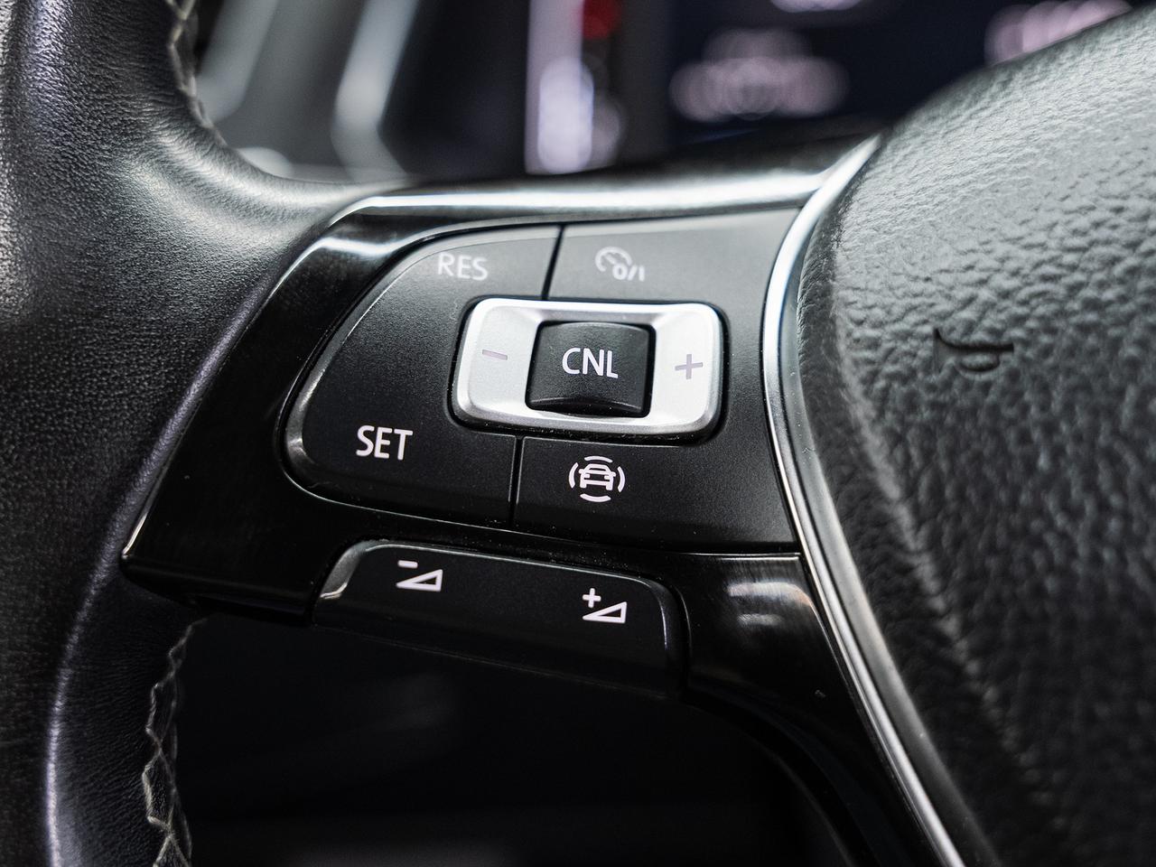 2020 Volkswagen Tiguan HIGHLINE AWD | Nav | Leather | Pano roof | CarPlay