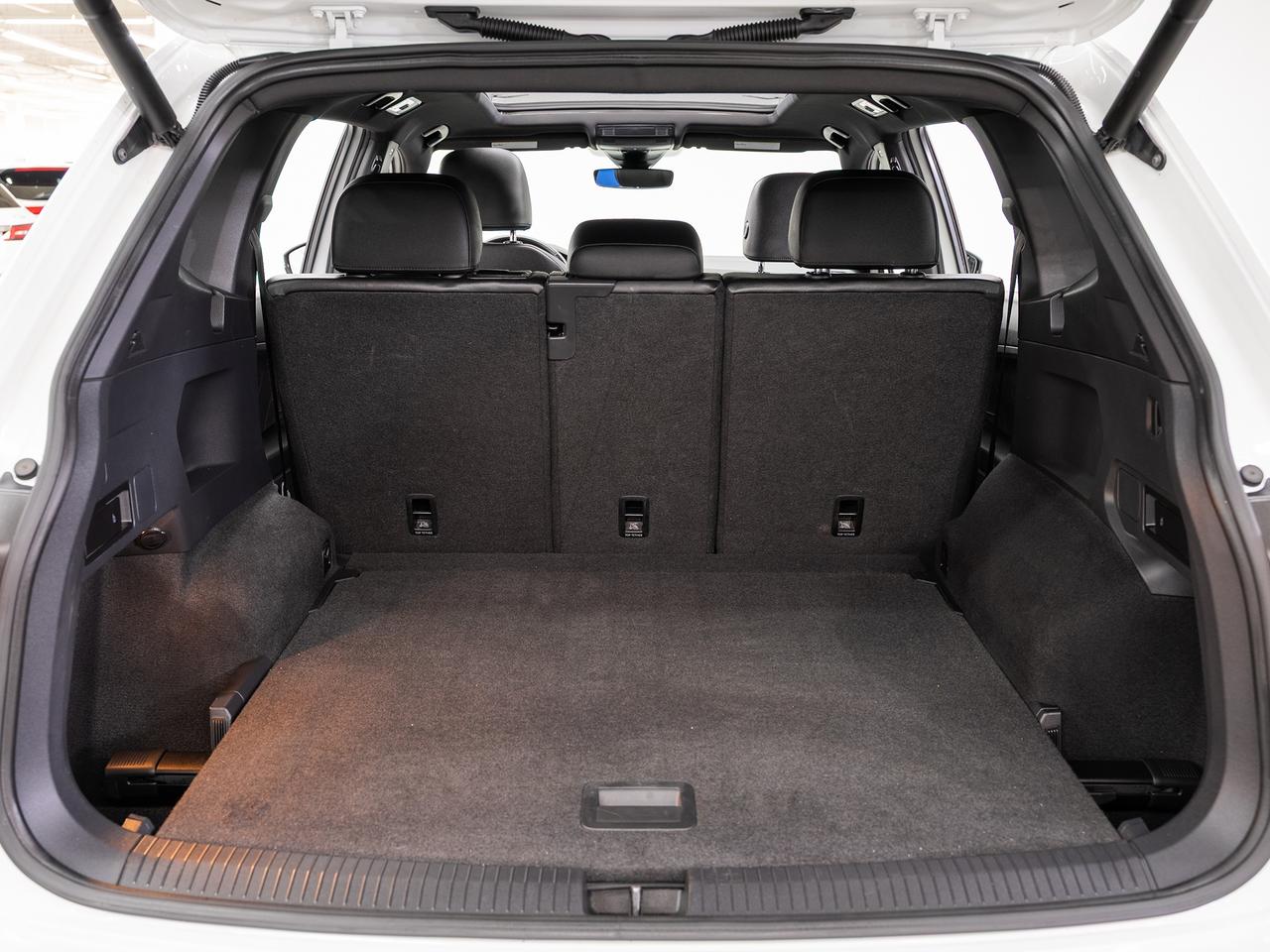 2020 Volkswagen Tiguan HIGHLINE AWD | Nav | Leather | Pano roof | CarPlay