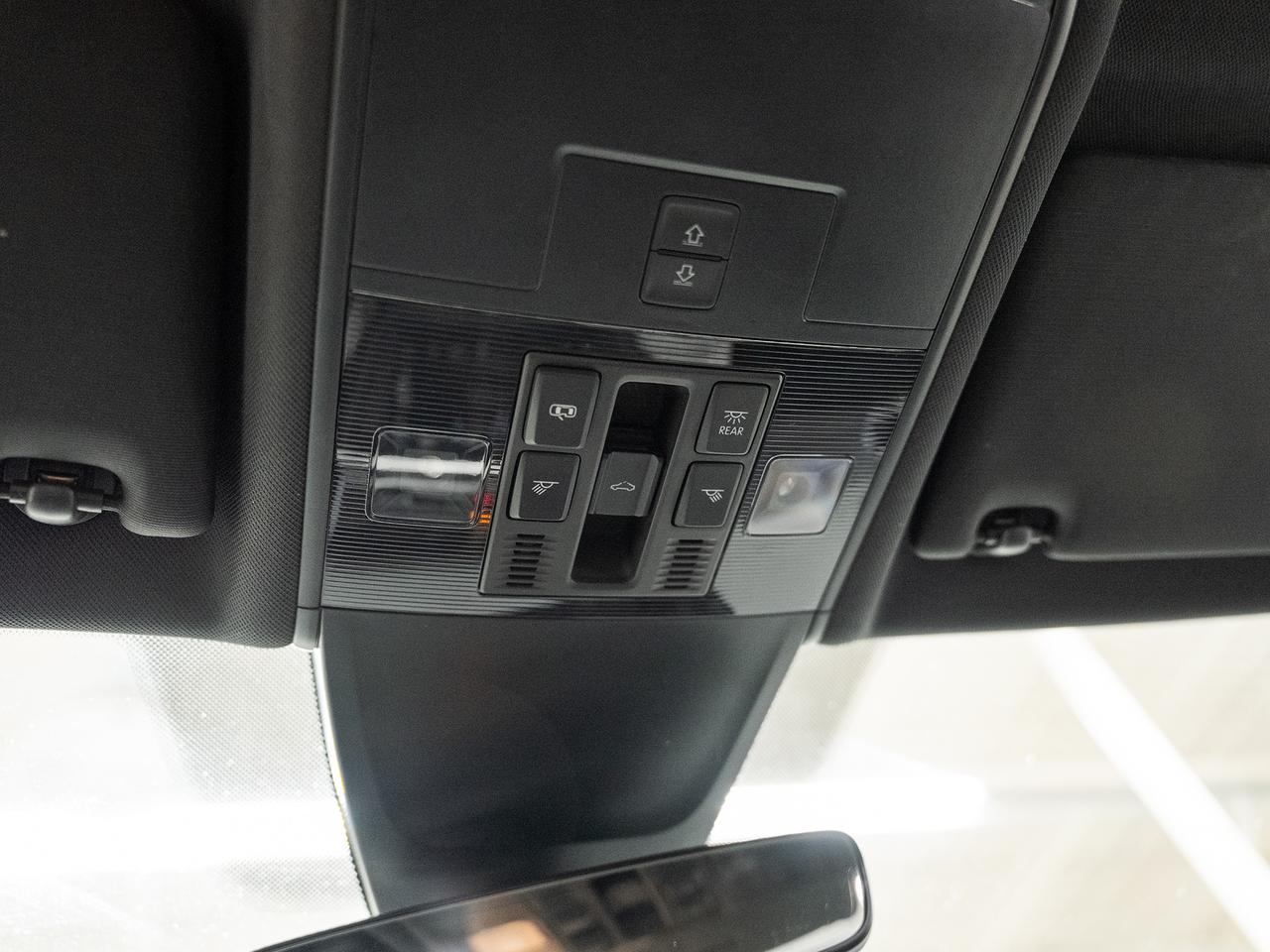 2020 Volkswagen Tiguan HIGHLINE AWD | Nav | Leather | Pano roof | CarPlay