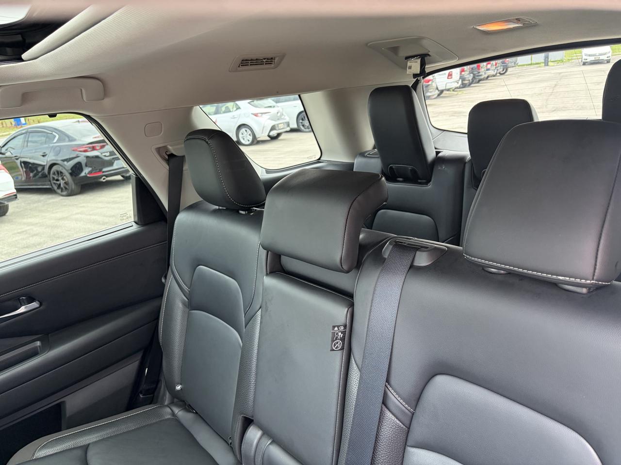 2022 Nissan Pathfinder SL | 8 PASS | FULLY LOADED Photo