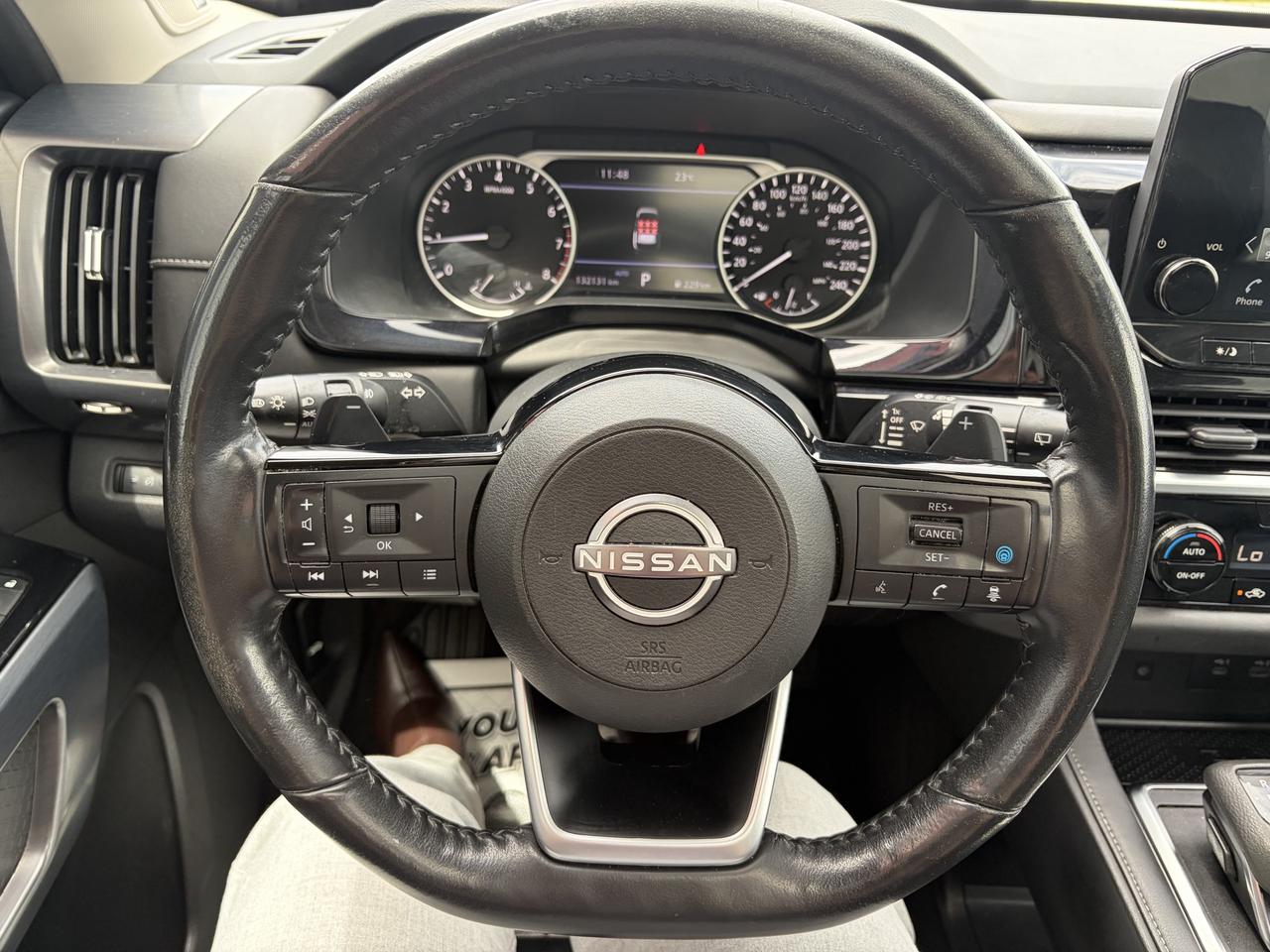 2022 Nissan Pathfinder SL | 8 PASS | FULLY LOADED Photo