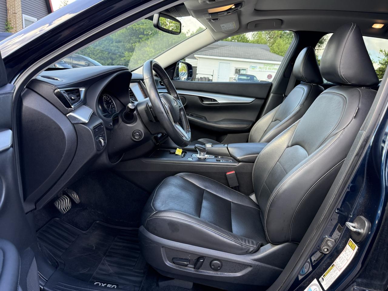 2019 Infiniti QX50 Essential Awd Photo