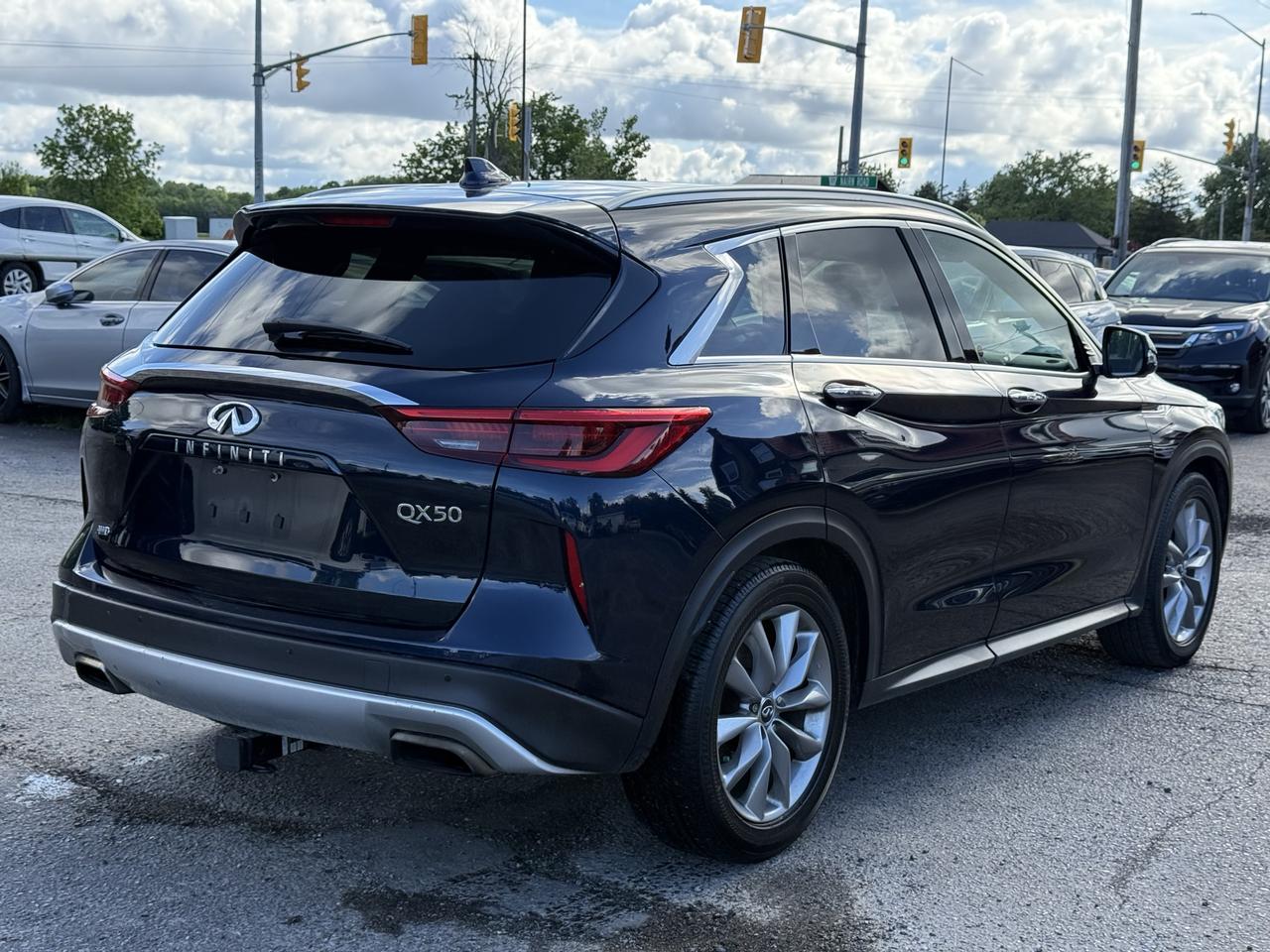 2019 Infiniti QX50 Essential Awd Photo