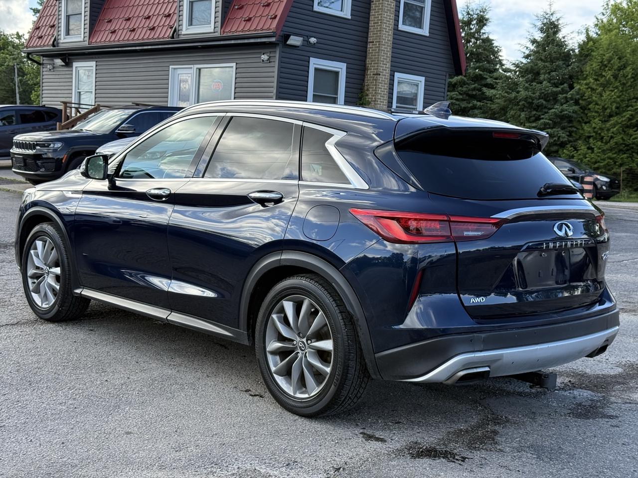 2019 Infiniti QX50 Essential Awd Photo