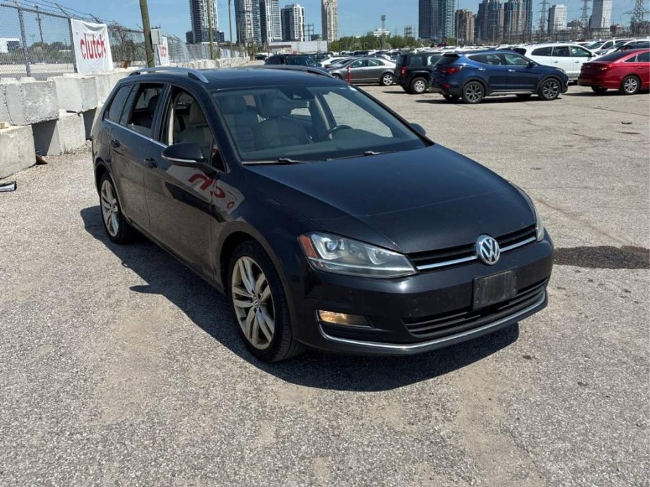 2016 Volkswagen Golf Sportwagen * NO ACCIDENTS * MUST SEE " Photo