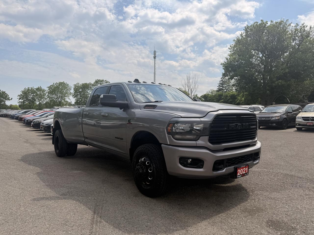 <p>Are you in the market for a truck that redefines capability and power? Target Auto Centre is proud to present a truly impressive 2021 RAM 3500 Big Horn, engineered for those who demand the absolute best. Finished in a classic silver exterior with a comfortable grey interior, this RAM 3500 is more than just a truck; its a workhorse built to tackle any challenge you throw its way. With a robust 6.7L I6 Turbo Cummins Diesel engine under the hood and the legendary dually setup, this pickup offers unparalleled towing and hauling prowess.&nbsp;This 2021 RAM 3500 Big Horn is ready for its next adventure, boasting only 176,882 kilometers. Whether youre hauling heavy equipment to the job site, towing your large recreational toys, or simply need a commanding presence on the road, this truck delivers. The 4-wheel drive system ensures you have the traction and confidence to navigate any terrain, while the spacious four-door cab provides comfort and utility for you and your crew.</p><p>&nbsp;</p><hr><p>&nbsp;</p><p dir=ltr><strong>CERTIFIED PRE-OWNED VEHICLE | BUY WITH CONFIDENCE</strong></p><p dir=ltr>&nbsp;- Ontario Safety Standards Certificate Included<br>- 30 Day / 1,000 KM Safety Warranty Included<br>- Fully Detailed Prior to Delivery<br>- CARFAX Vehicle History Report Available</p><p>&nbsp;</p><hr><p>&nbsp;</p><p dir=ltr><strong>FINANCING MADE SIMPLE | ALL CREDIT WELCOME</strong></p><p dir=ltr>&nbsp;- $0 Down Payment Options Available<br>- Competitive Rates Through Trusted Lenders<br>- Fast Approvals | Simple Application Process<br>- On-site Financing Assistance<br>- Good Credit | Bad Credit | No Credit Options<br>- <a href=https://targetauto.ca/financing/>Apply Now</a></p><p>&nbsp;</p><hr><p>&nbsp;</p><p dir=ltr><strong>VALUE AND TRANSPARENCY | WHY CHOOSE US</strong></p><p dir=ltr>- Price Plus HST & Licensing Only<br>- No Additional Fees | All-In Pricing<br>- Same Price Cash or Finance<br>- Extended Warranty Protection Plans Available<br>- Autotrader Best Priced Dealer Award (2024)<br>- Competitive Market Value on Trade-ins<br>- We&rsquo;ll Buy Your Car &mdash; No Purchase Required<br>- Know Someone Looking For a Vehicle? Get a Referral Award<br>- Open 7 Days a Week</p><p>&nbsp;</p><hr><p>&nbsp;</p><p dir=ltr><strong>ABOUT TARGET AUTO CENTRE</strong></p><p dir=ltr>Target Auto Centre has been proudly serving London, Ontario and surrounding areas for over 20 years, offering over 150 quality pre-owned vehicles and a constantly updated selection to choose from. We focus on providing competitive pricing, clear information, and a straightforward buying process so you know exactly what to expect from start to finish.</p><p dir=ltr>Cars For Everyone! We offer a wide selection of vehicles to fit every lifestyle, need, and budget. Our inventory includes cars, trucks, SUVs, and vans from trusted brands such as Ford, Chevrolet, Toyota, Honda, Nissan, BMW, Mercedes-Benz, Audi, Lexus, Acura, Hyundai, Kia, Mazda, Volkswagen, Jeep, RAM, GMC, Subaru, and more. With new arrivals regularly, there&rsquo;s always something for everyone.</p><p dir=ltr>As a proud member of the Used Car Dealers Association of Ontario (UCDA), we are committed to operating with honesty, transparency, and professionalism in every transaction. Our goal is to make your vehicle purchase as simple and stress-free as possible, while delivering the level of service our customers continue to trust. Come visit us today and see why were the preferred choice for pre-owned vehicles in London and the surrounding areas. We look forward to earning your business!</p>