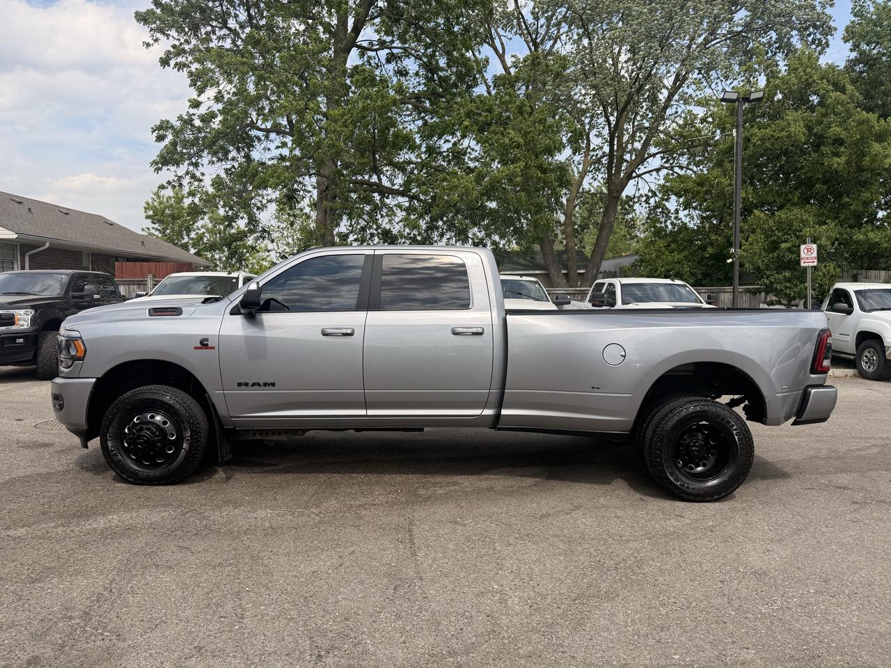 2021 RAM 3500 Big Horn | Cummins Diesel | Dually Photo3
