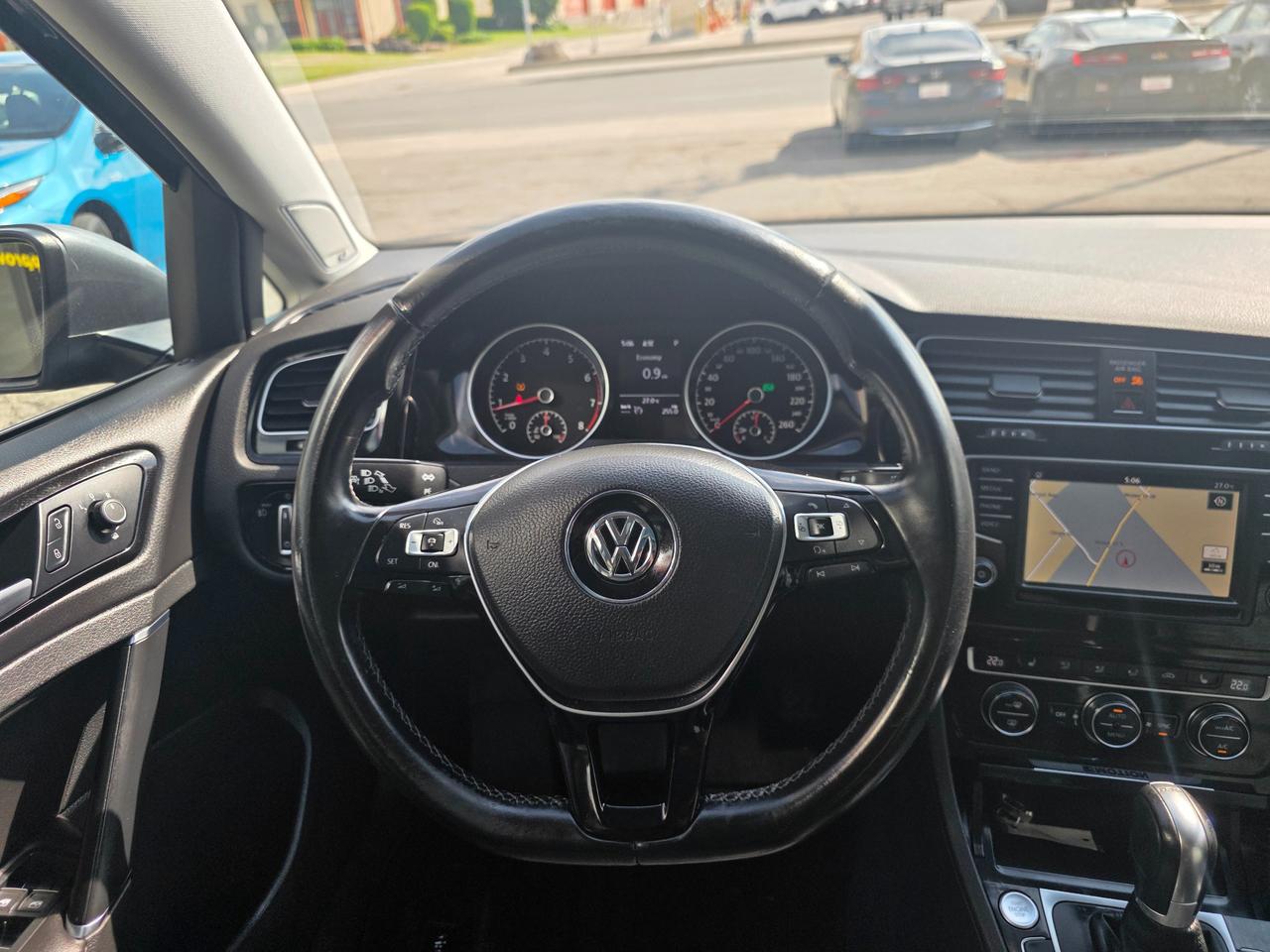 2017 Volkswagen Golf Sportwagen 1.8 TSI Highline AWD | LOADED |  | Dealer Maintained! Photo