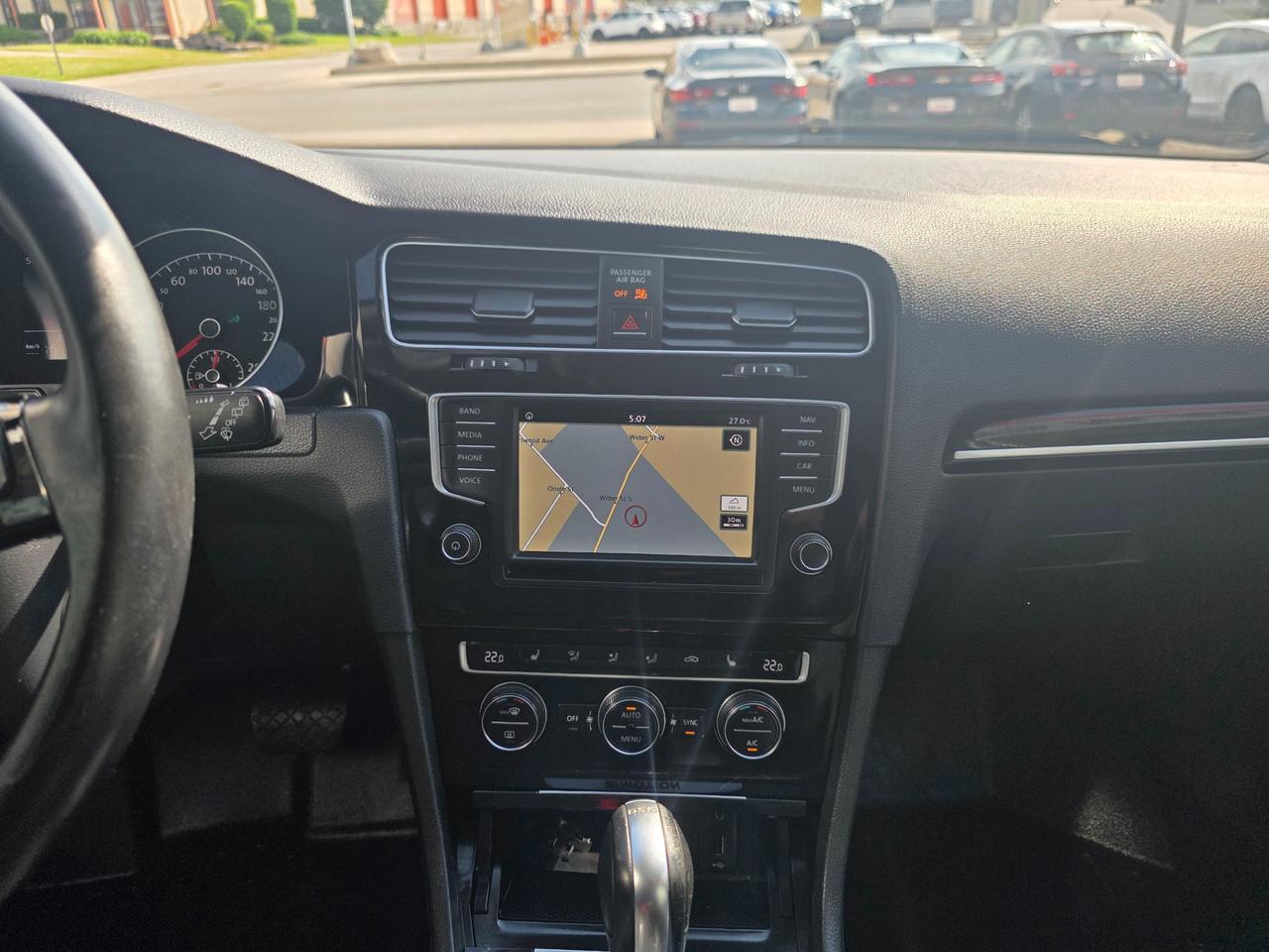 2017 Volkswagen Golf Sportwagen 1.8 TSI Highline AWD | LOADED |  | Dealer Maintained! Photo