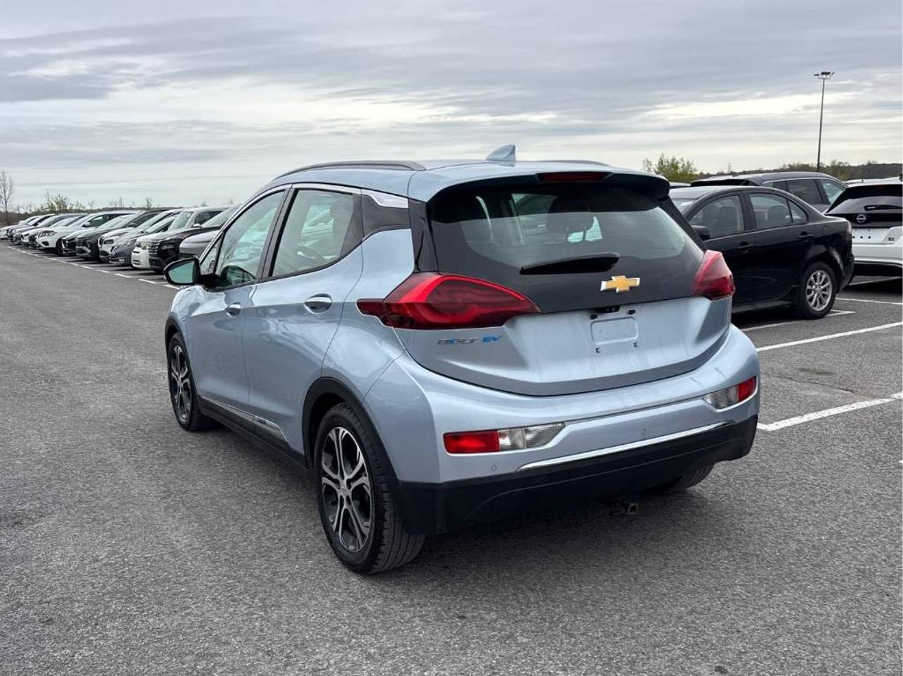 2017 Chevrolet Bolt EV Premier NEW ARRIVAL | PLEASE CALL AHEAD Photo2