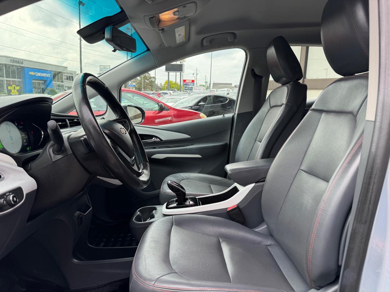 2017 Chevrolet Bolt EV Premier BOSE PREMIUM SOUND SYSTEM | AROUND VIEW CAMERA Photo