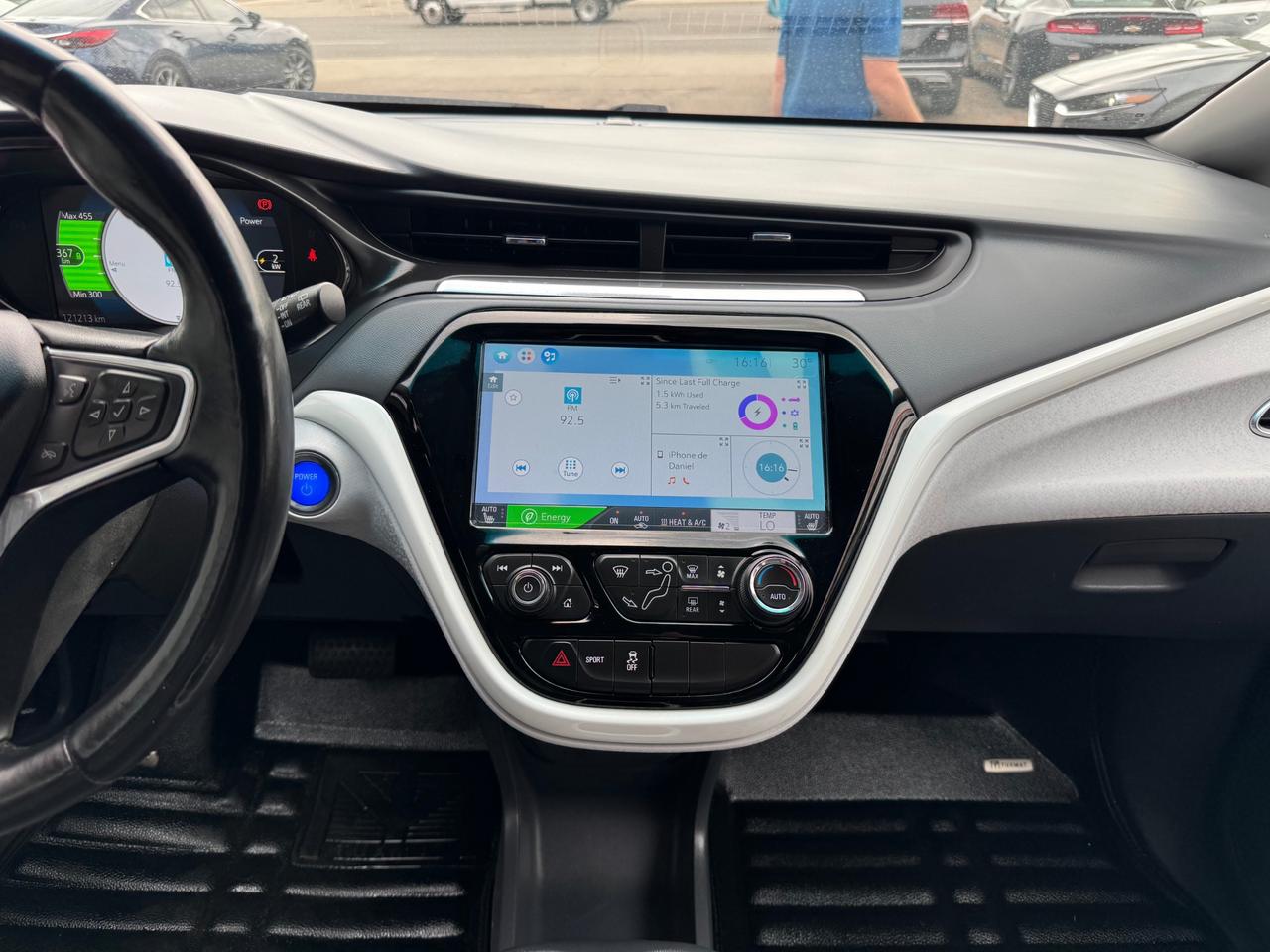 2017 Chevrolet Bolt EV Premier BOSE PREMIUM SOUND SYSTEM | AROUND VIEW CAMERA Photo