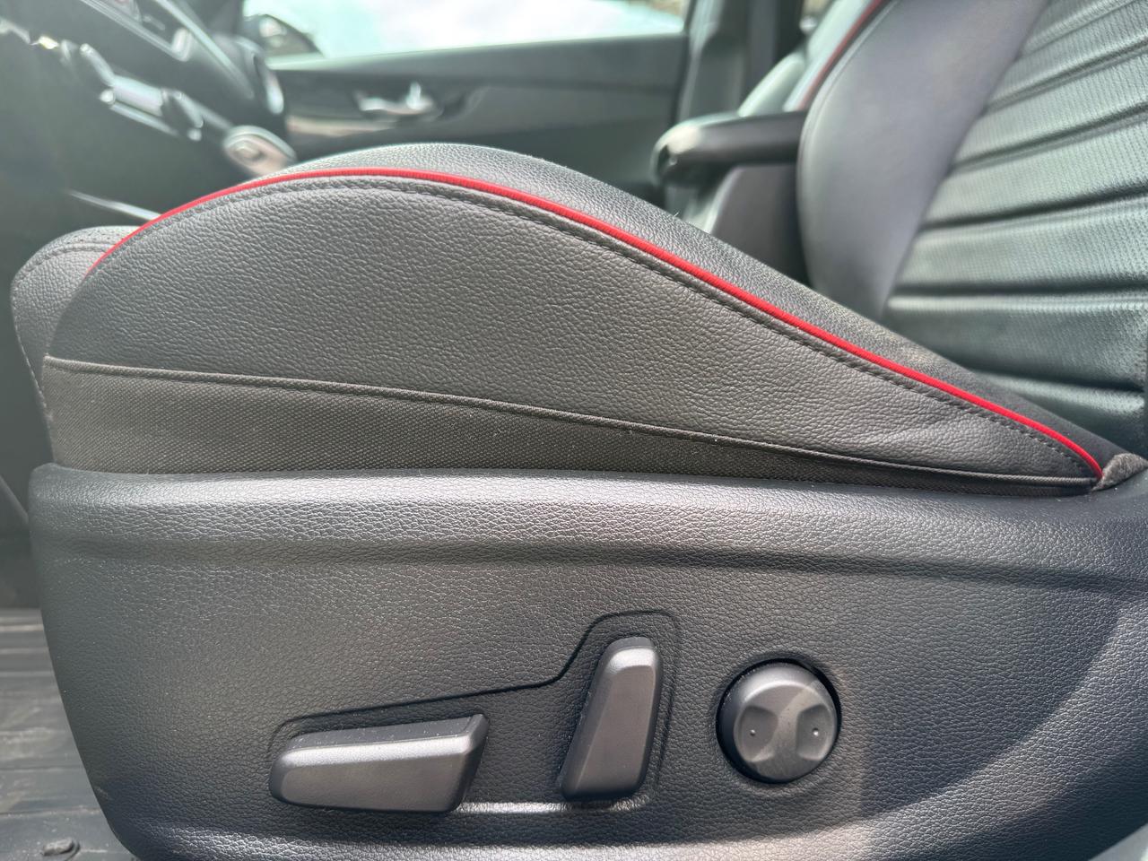 2024 Kia Forte GT Limited ONE OWNER | HIGHWAY DRIVE ASSIST | ADAPTIVE CRUISE CONTROL Photo