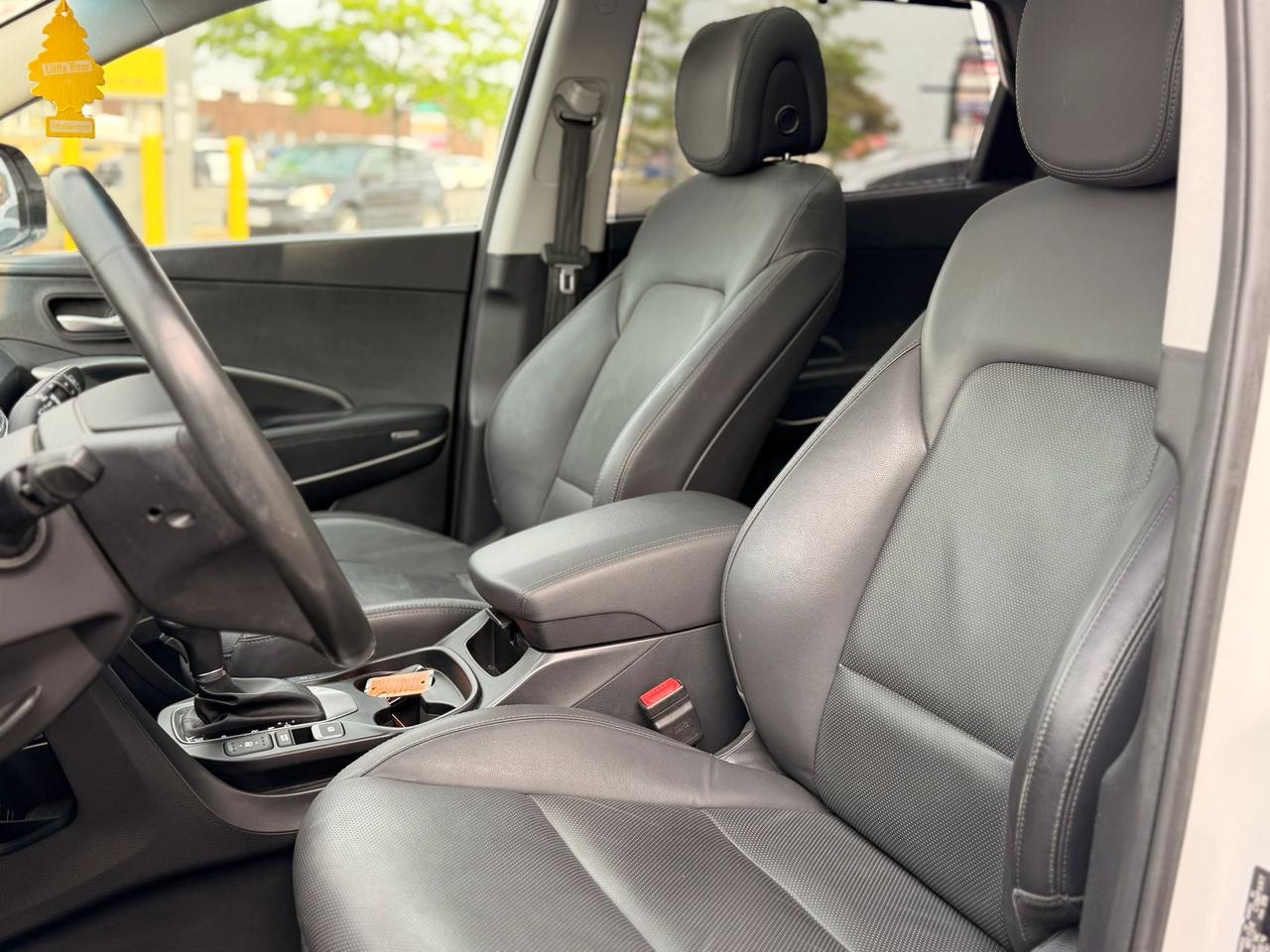 2019 Hyundai Santa Fe XL Ultimate | CLEAN CAR | CLEAN TITLE | Photo