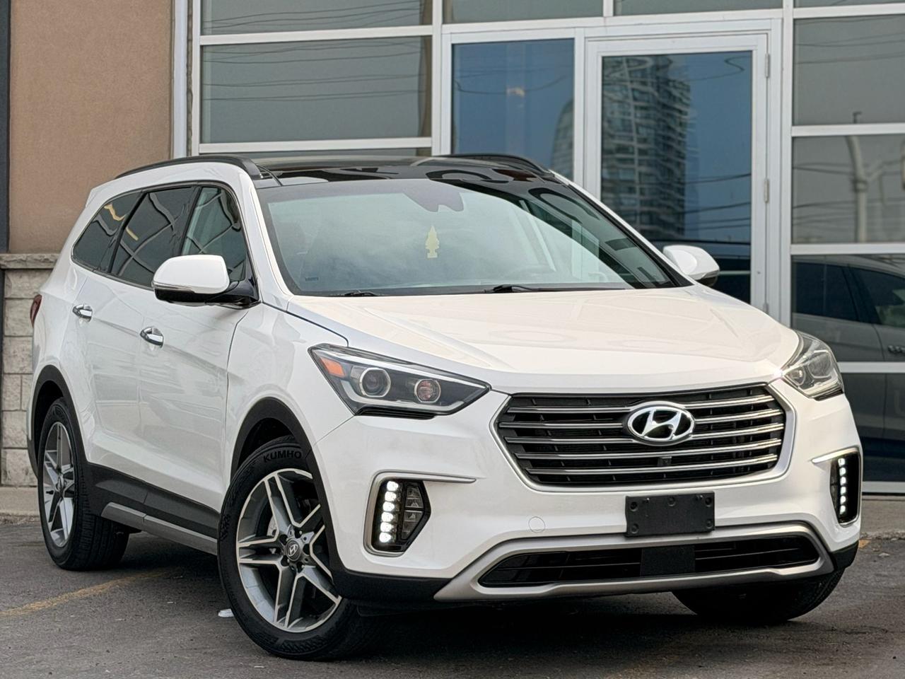 2019 Hyundai Santa Fe XL Ultimate | CLEAN CAR | CLEAN TITLE | Photo