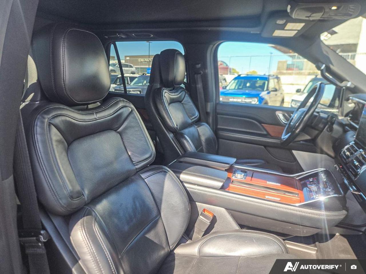 2021 Lincoln Navigator Reserve LUXURY PACKAGE | NO ACCIDENTS Photo