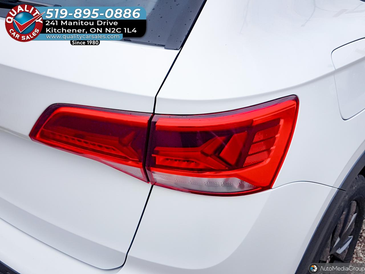 2024 Volkswagen Taos Trendline *HEATED SEATS* Photo