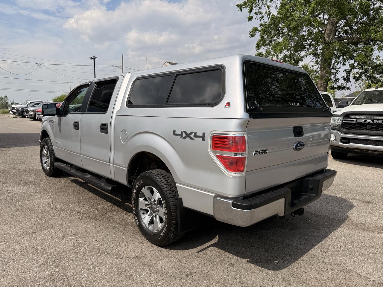 2013 Ford F-150 XLT | Crew Cab | Topper Photo