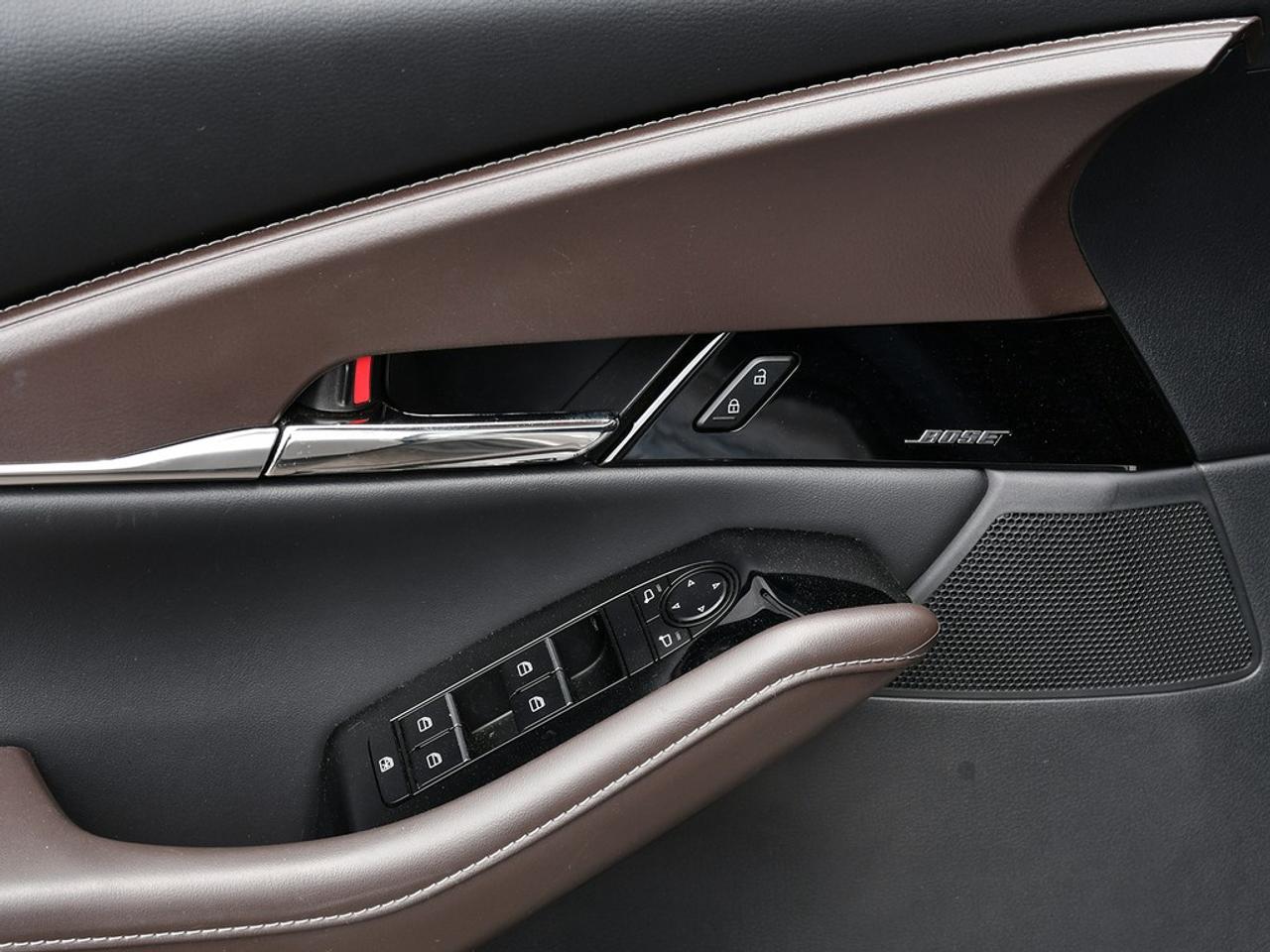 2023 Mazda CX-30 GT AWD Photo