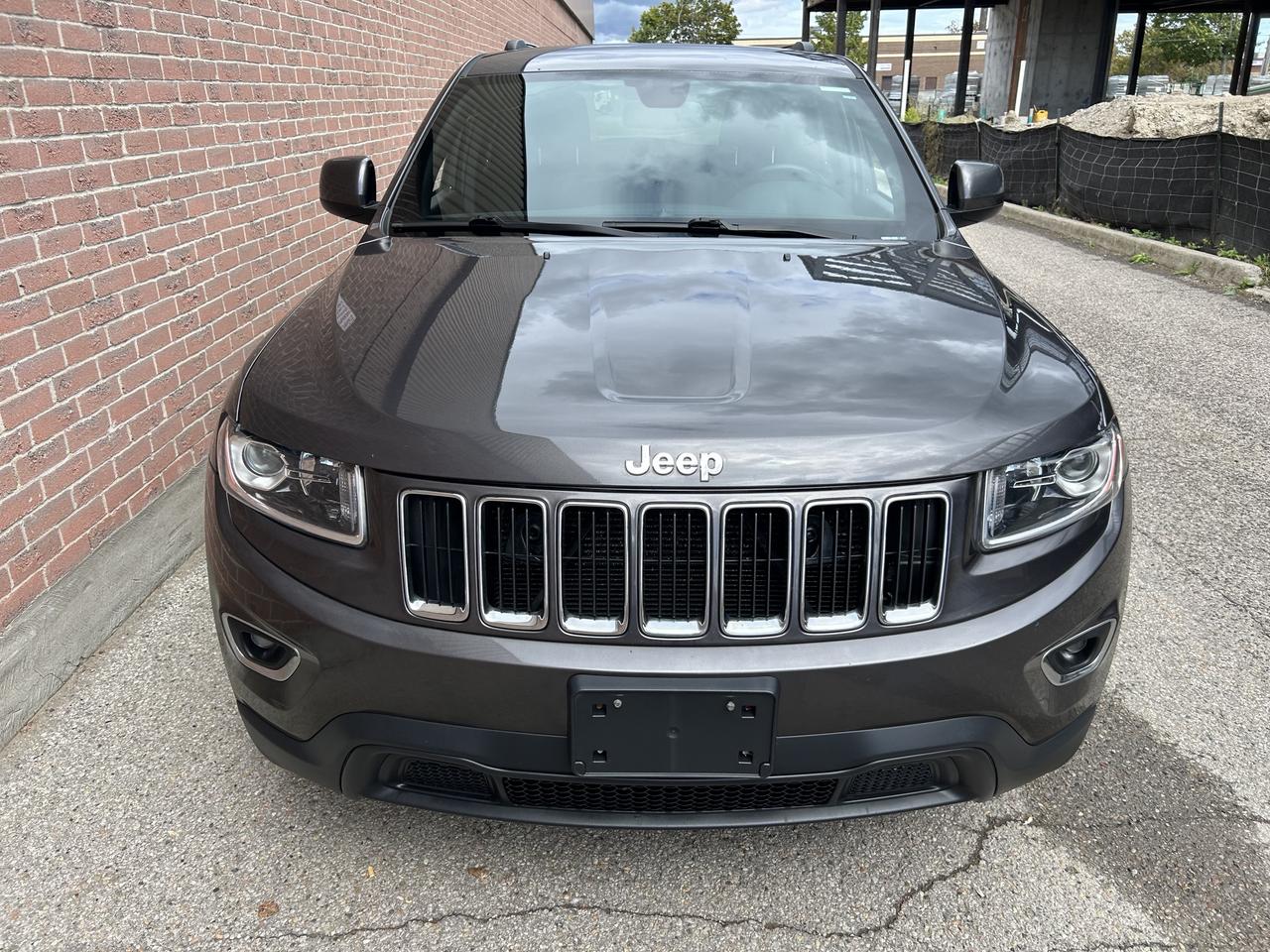 2016 Jeep Grand Cherokee Laredo Photo