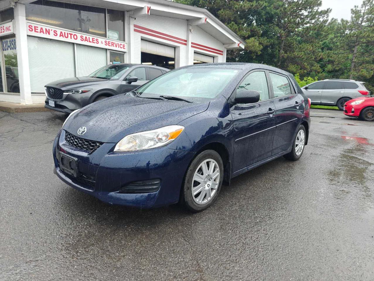 2014 Toyota Matrix  - Photo #1