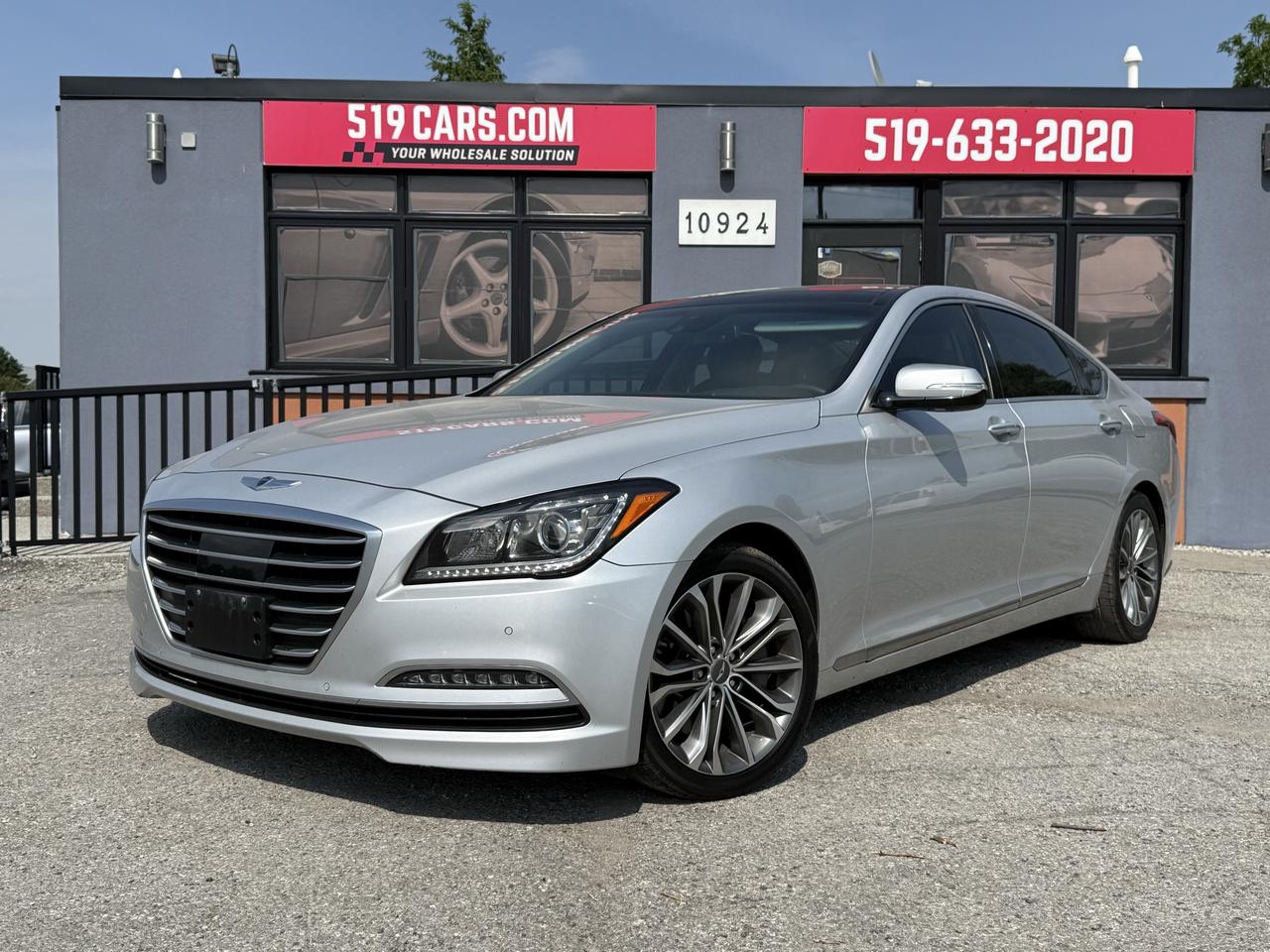 2015 Hyundai Genesis Technology | Navigation | Backup Camera | Sunroof - Photo #1