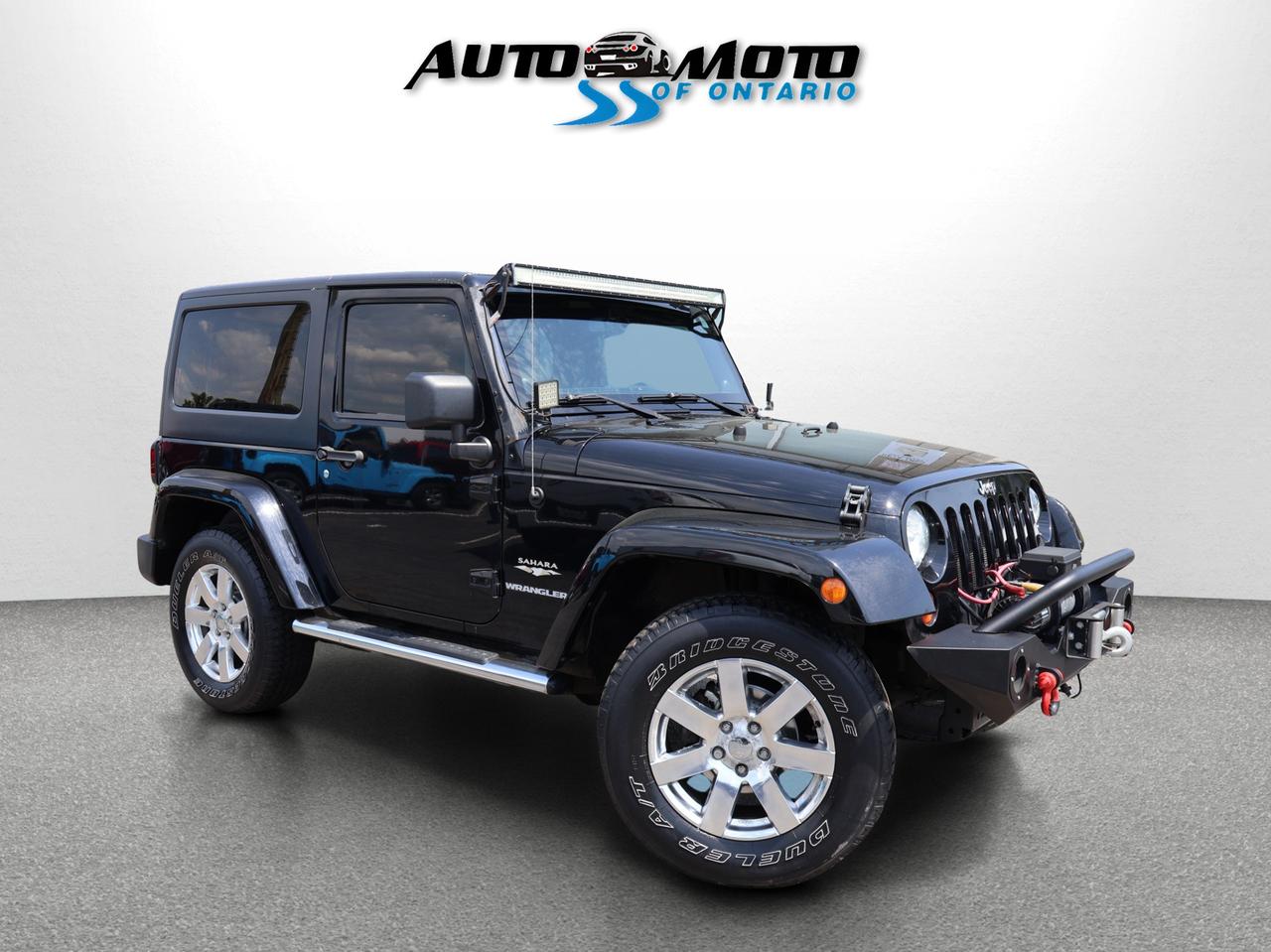 Used 2013 Jeep Wrangler SAHARA V6 4WD 6/SHIFT CERTIFIED *23 SERVICE* NAV BLUETOOTH CRUISE ALLOYS for sale in Burlington, ON