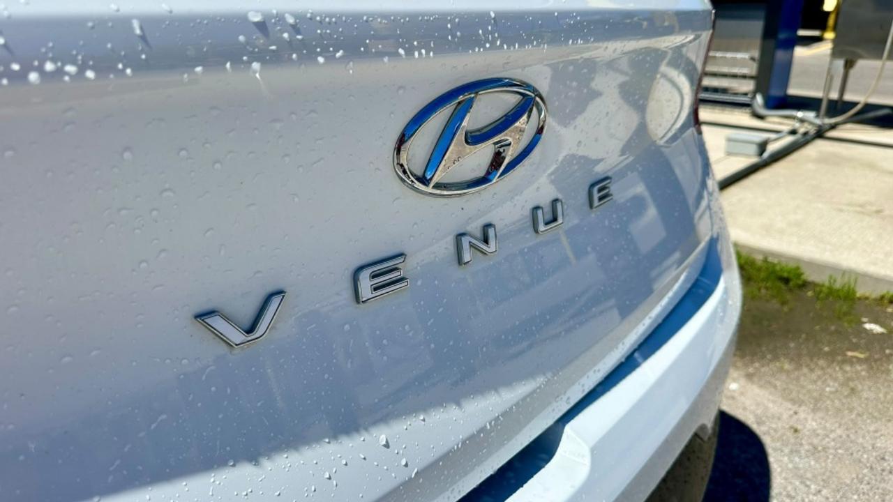 2020 Hyundai Venue " Photo