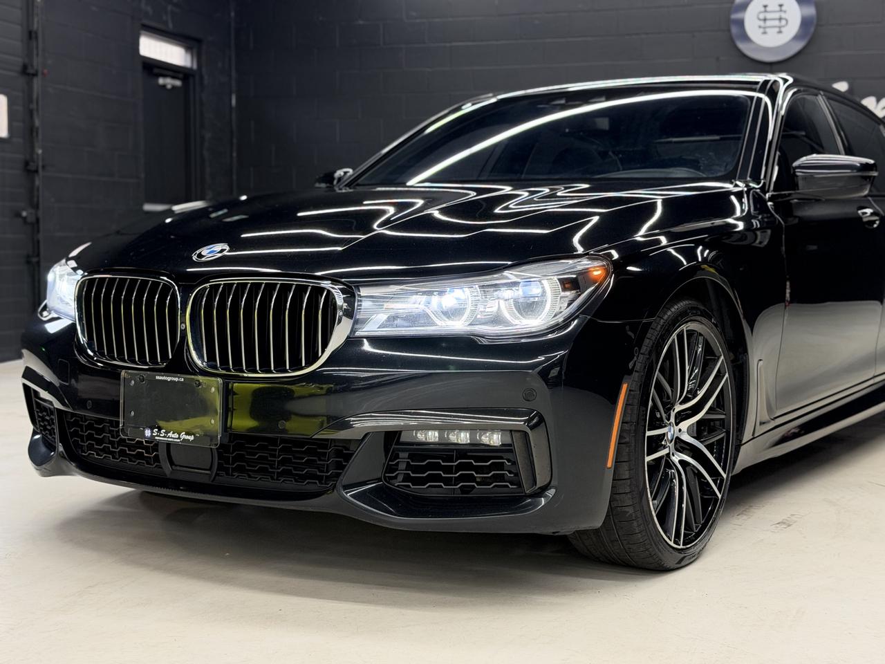 2018 BMW 750Li M SPORT|LWB|SKY LOUNGE|EXEC PKG|MASSAGE|ACC|HUD| Photo