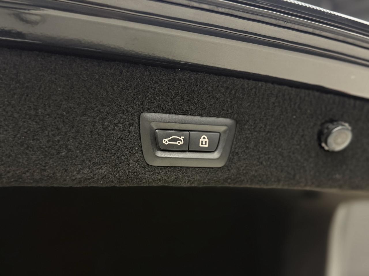 2018 BMW 750Li M SPORT|LWB|SKY LOUNGE|EXEC PKG|MASSAGE|ACC|HUD| Photo
