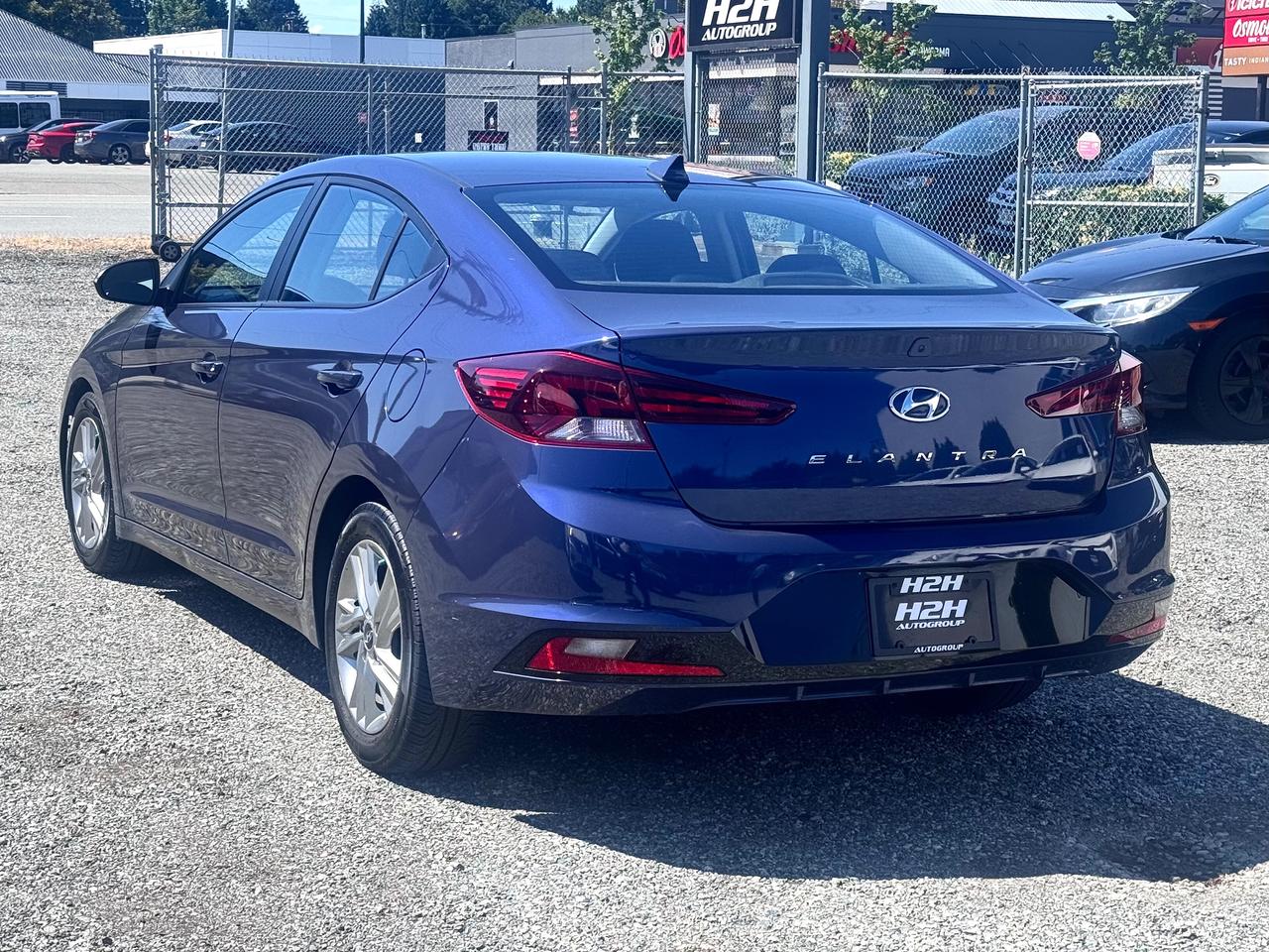 2019 Hyundai Elantra FINANCING AVAILABLE Photo8