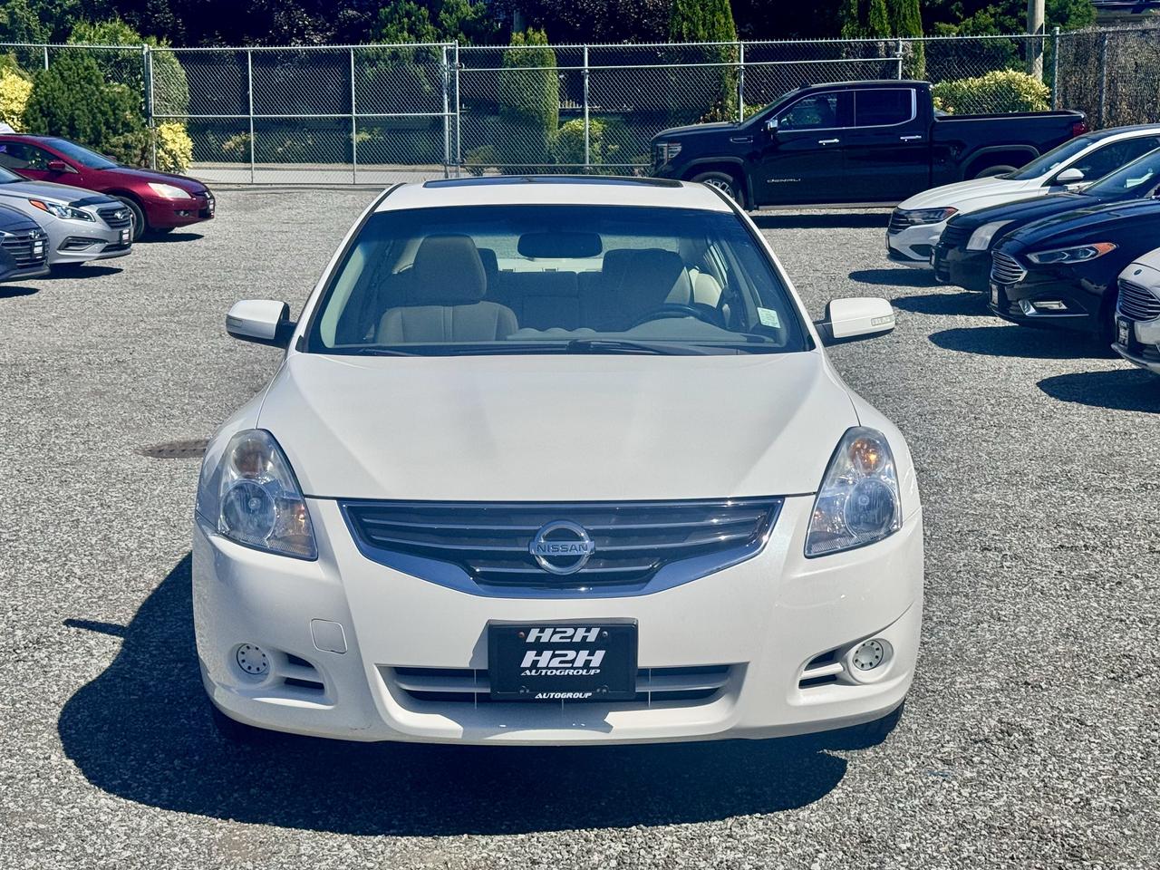 2010 Nissan Altima 4DR SDN I4 CVT 2.5 S Photo2