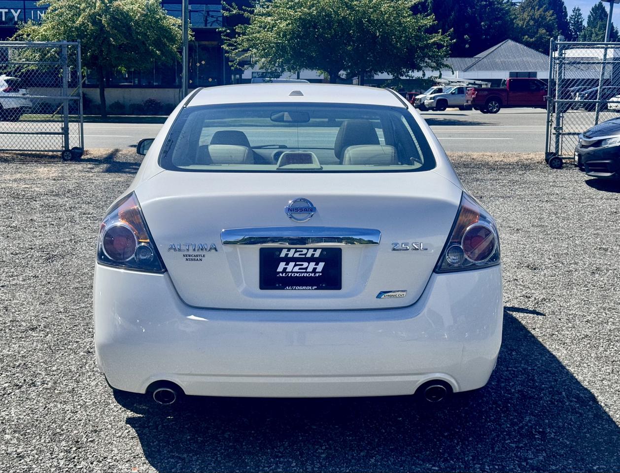 2010 Nissan Altima 4DR SDN I4 CVT 2.5 S Photo6