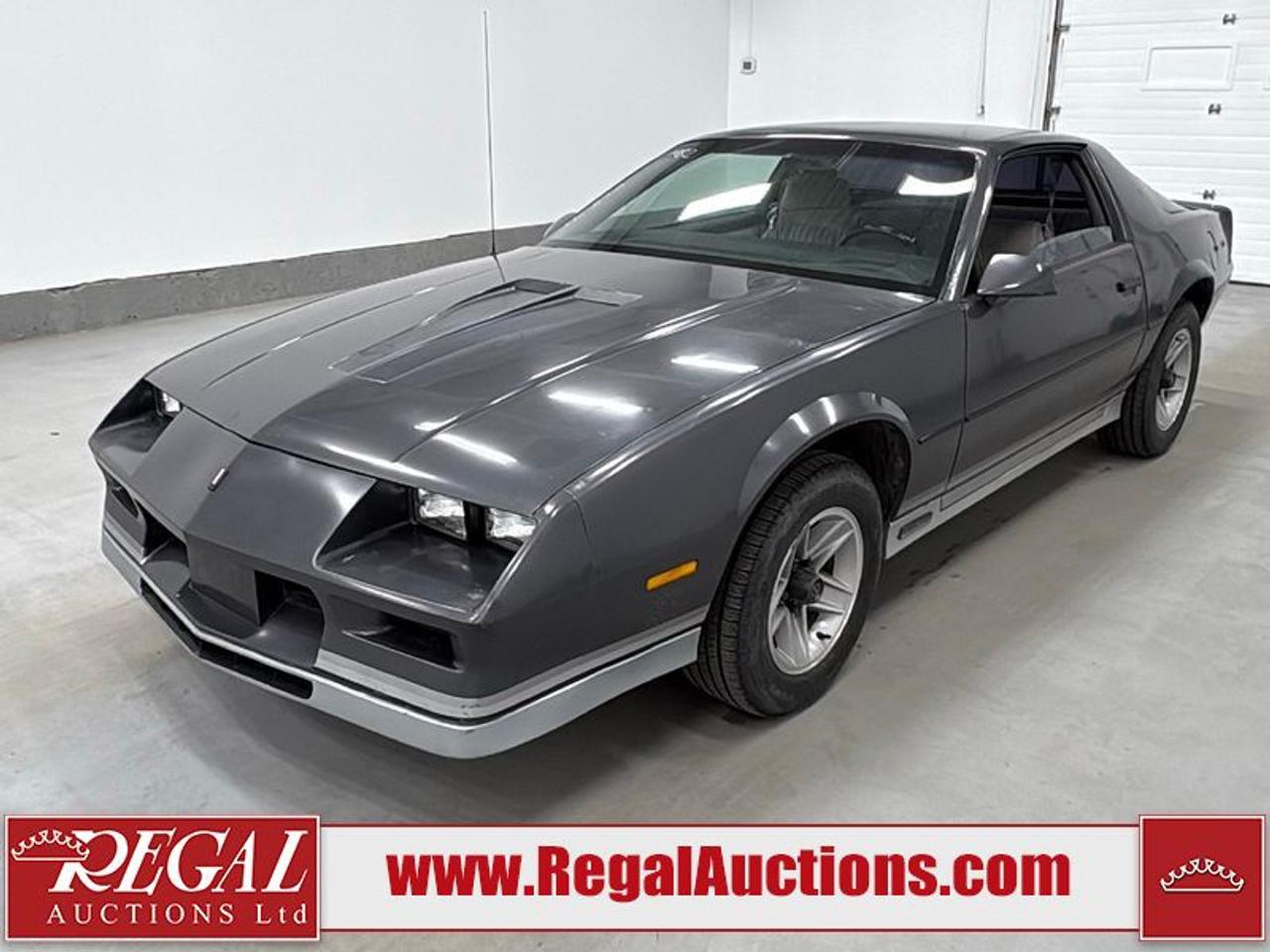 OFFERS WILL NOT BE ACCEPTED BY EMAIL OR PHONE - THIS VEHICLE WILL GO ON TIMED ONLINE AUCTION on Tuesday June 9.<br><br/>VEHICLE DESCRIPTION <br/>Stock #: 37925 <br/>Lot #: 723 <br/>Reserve Price: $6,950 <br/>CarProof Report: Available at www.RegalAuctions.com <br/><br/>IMPORTANT DECLARATION <br/>Claim History: Claim History. <br/>Active Status: This vehicles title is listed as Active Status. <br/> Live Online Bidding: This vehicle will be available for bidding over the internet, visit www.RegalAuctions.com to register. <br/> <br/>The simple solution to selling your car or truck. Bring your clean vehicle in with your Drivers License and current Registration and well put it on the auction block at our next sale.<br/><br/>www.RegalAuctions.com