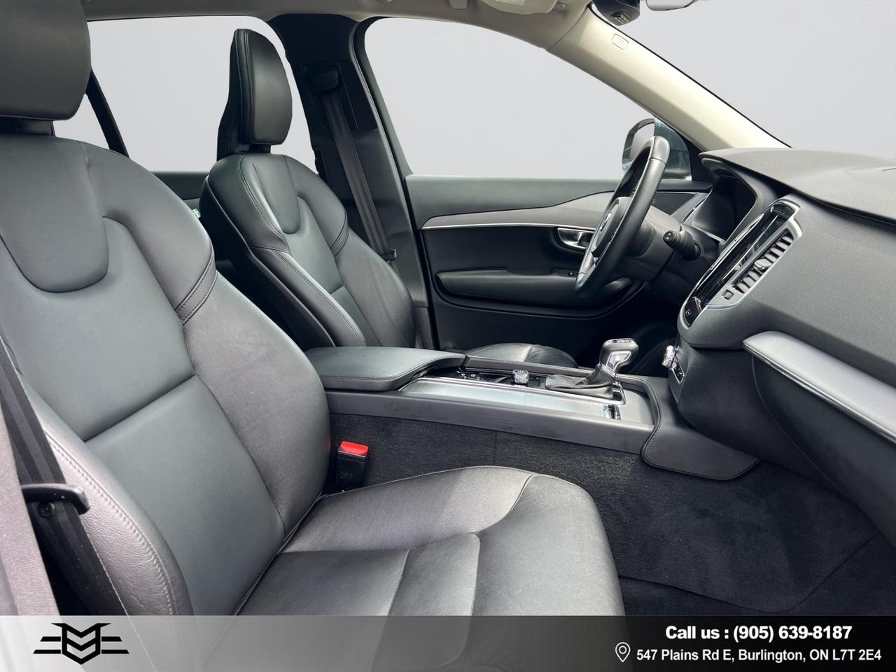 2022 Volvo XC90 T6 AWD Momentum 7-Seater - Navigation !!! Photo