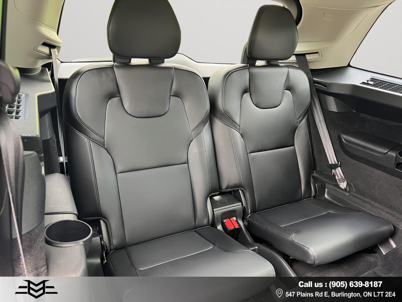 2022 Volvo XC90 T6 AWD Momentum 7-Seater - Navigation !!! Photo