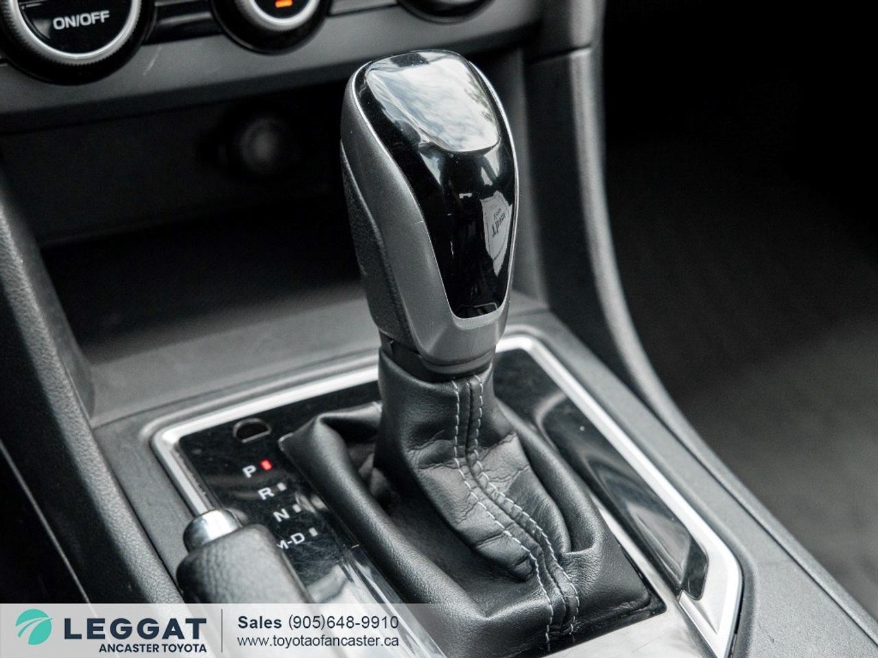 2017 Subaru Impreza 5dr HB CVT Touring Photo