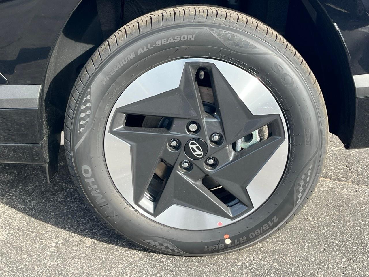 2026 Hyundai KONA Electric Preferred FWD Photo