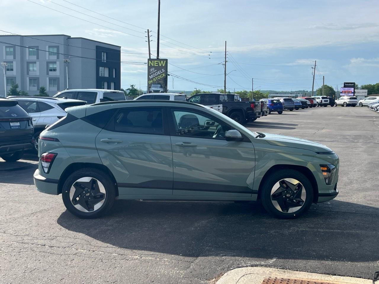 2026 Hyundai KONA Electric Preferred FWD Photo