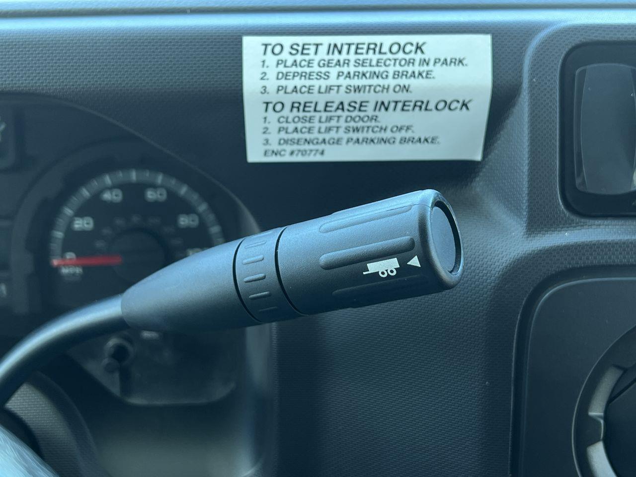 2014 Ford E450 Cutaway 15 PASSENGER Photo