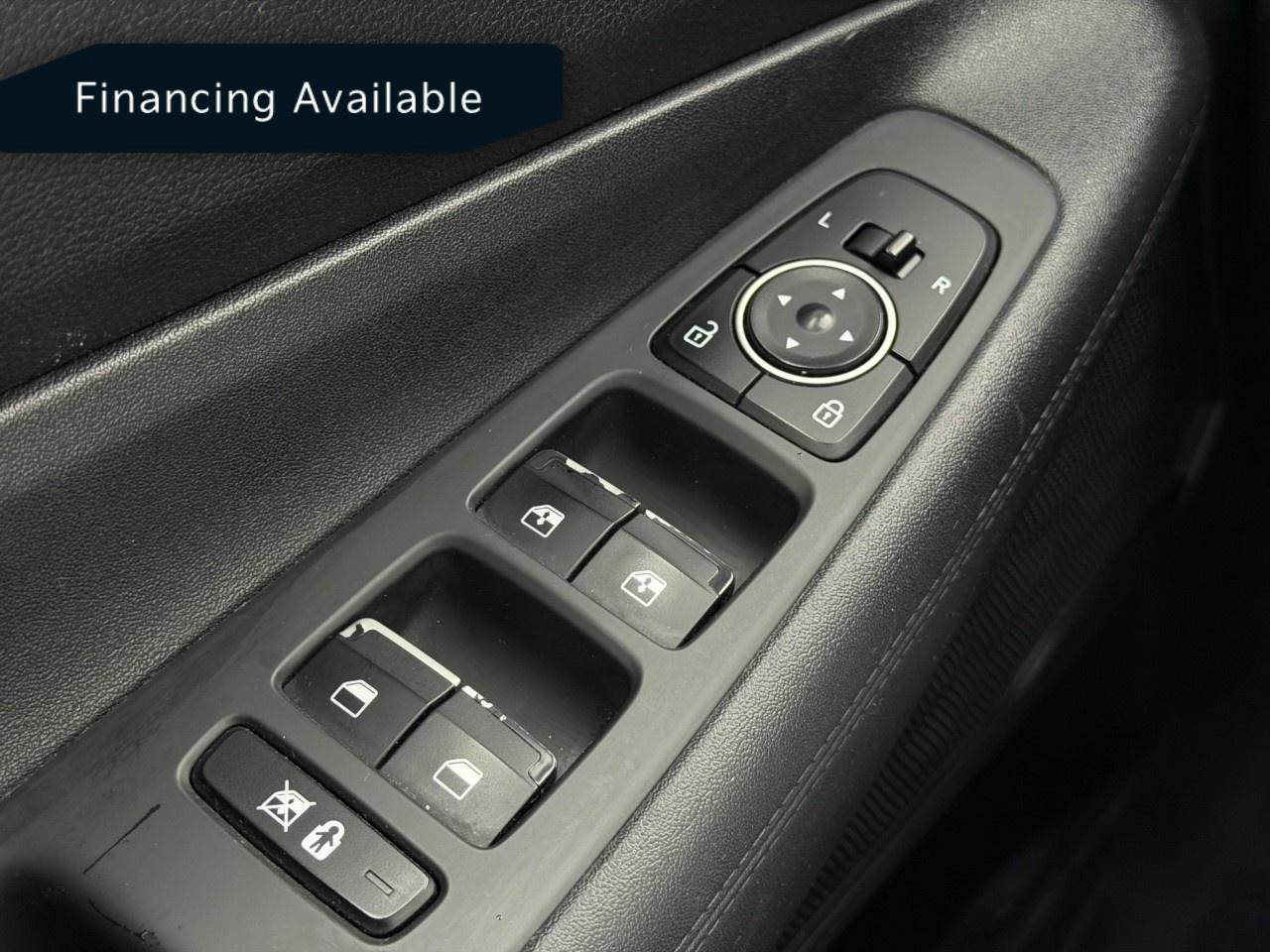 2019 Hyundai Santa Fe 2.0T Preferred AWD w/Sunroof Photo