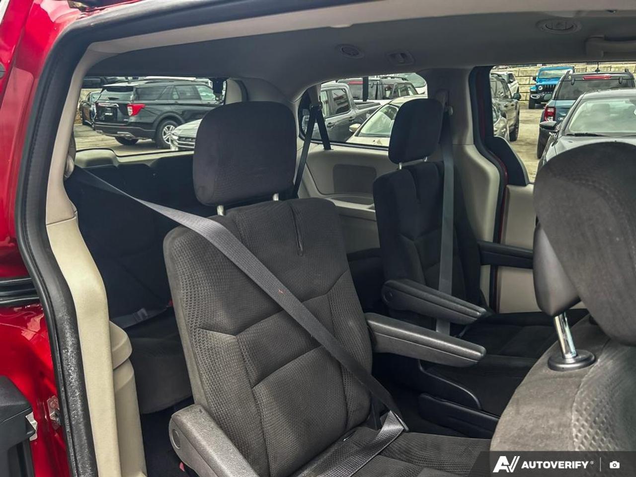 2016 Dodge Grand Caravan SE/SXT 1 OWNER | SAFETY CERTIFIED Photo