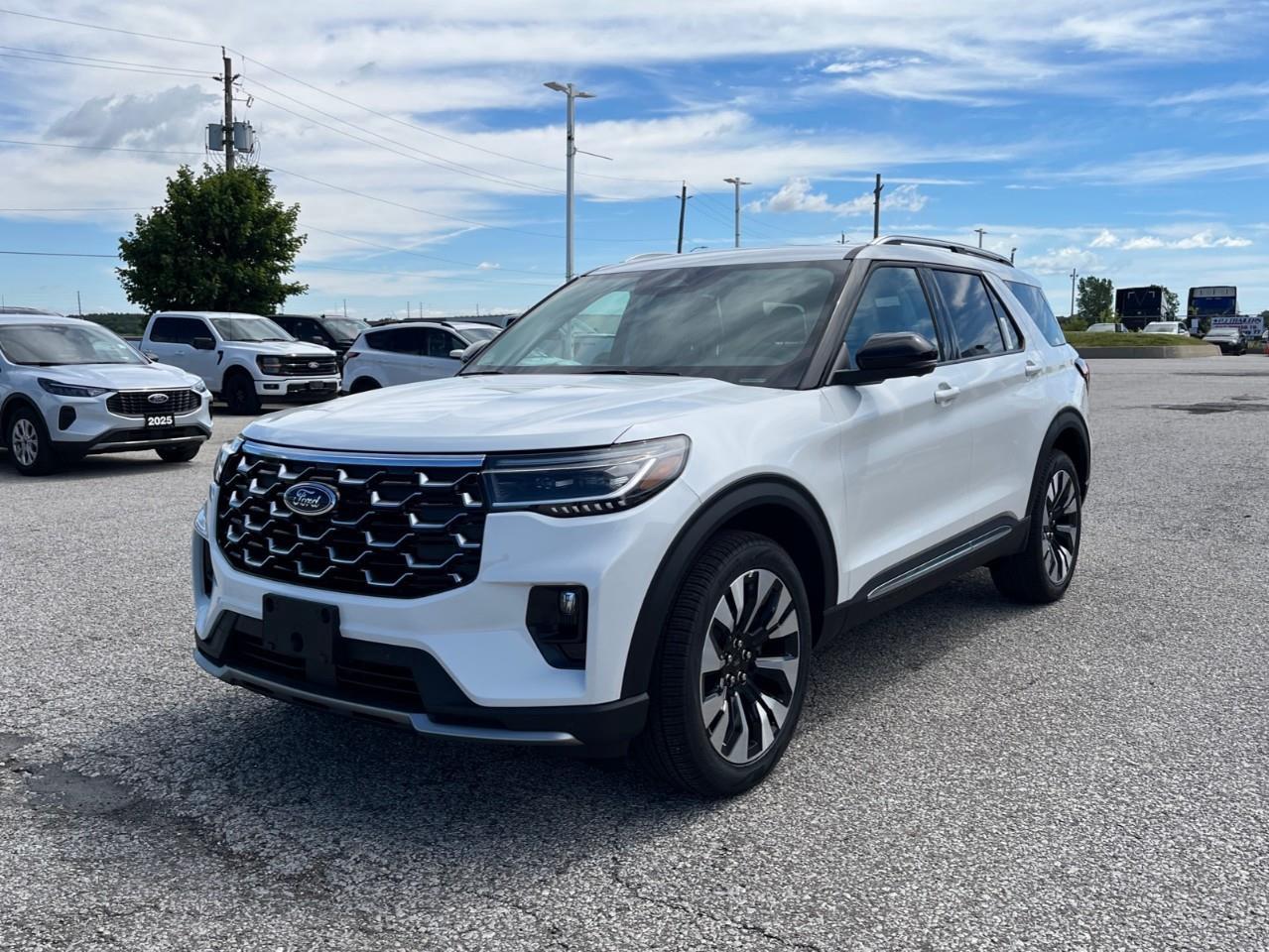 2026 Ford Explorer Platinum Photo