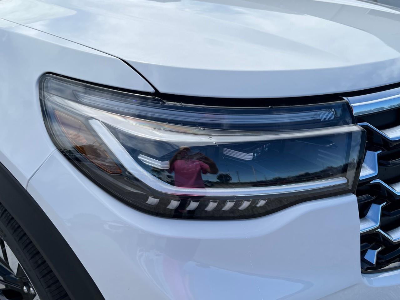 2026 Ford Explorer Platinum Photo