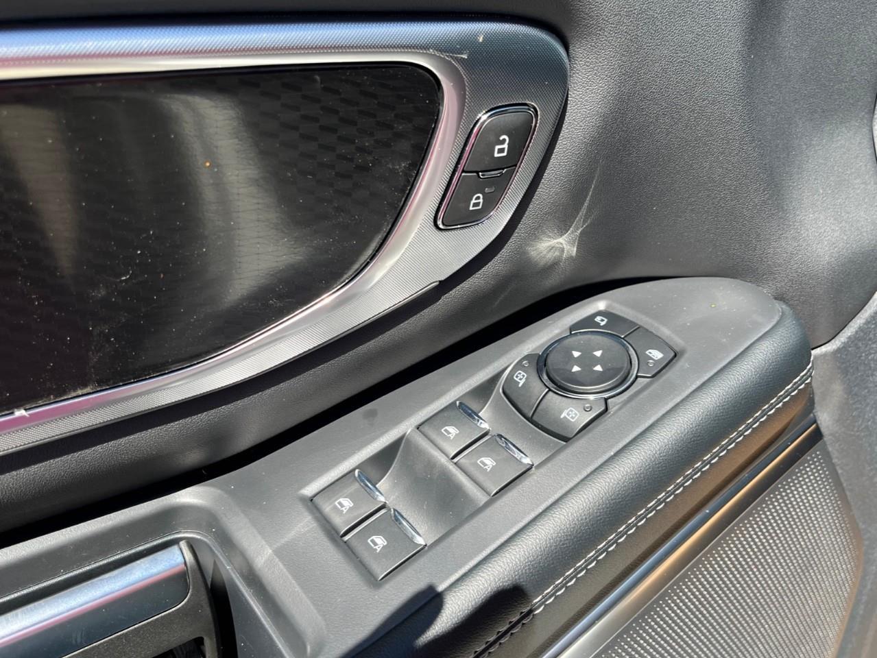2026 Ford Expedition Max Platinum Photo