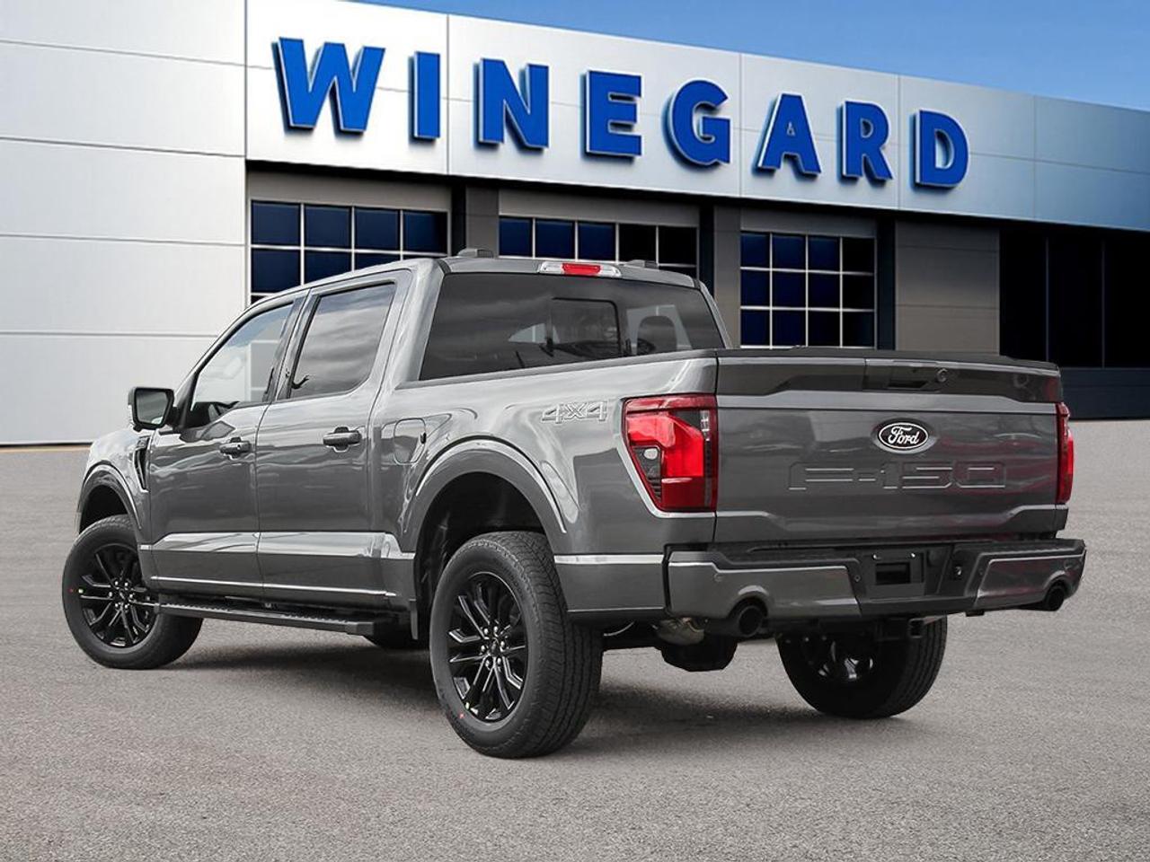 2026 Ford F-150 XLT 4WD SuperCrew 5.5' Box 302A Photo3