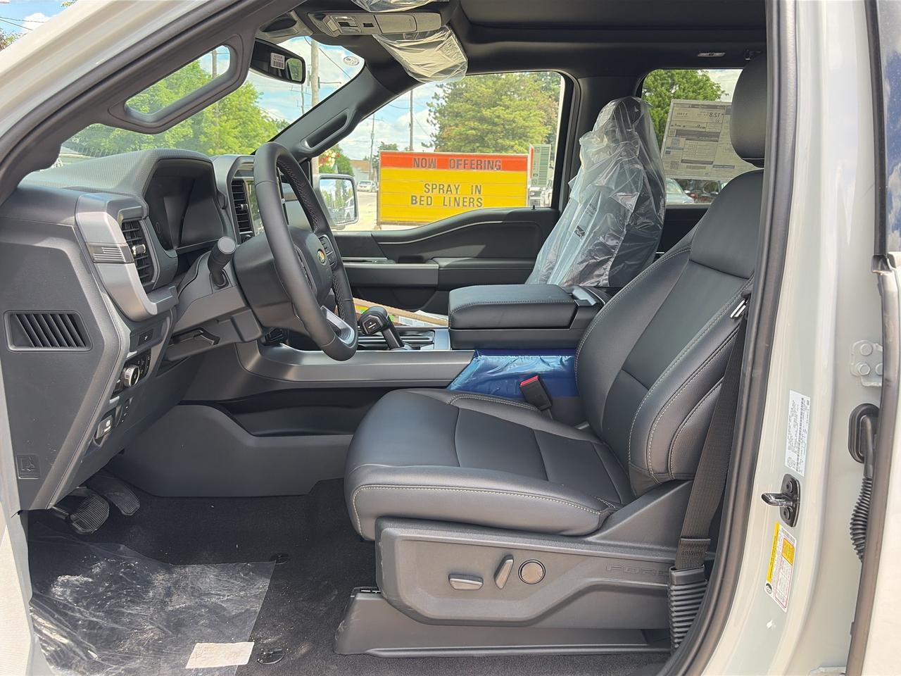 2026 Ford F-150 XLT 4WD SuperCrew 5.5' Box 303A Photo