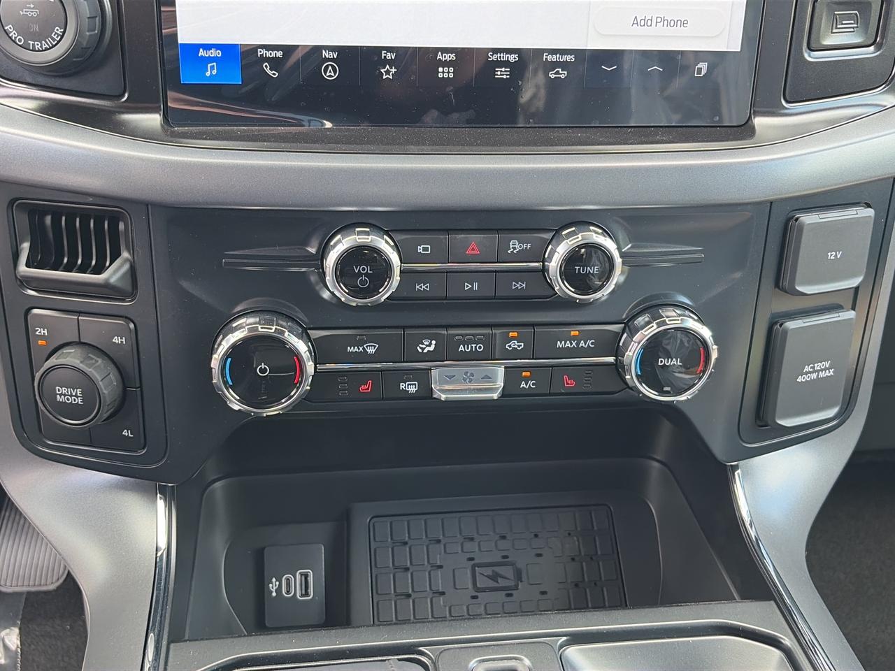 2026 Ford F-150 XLT 4WD SuperCrew 5.5' Box 303A Photo